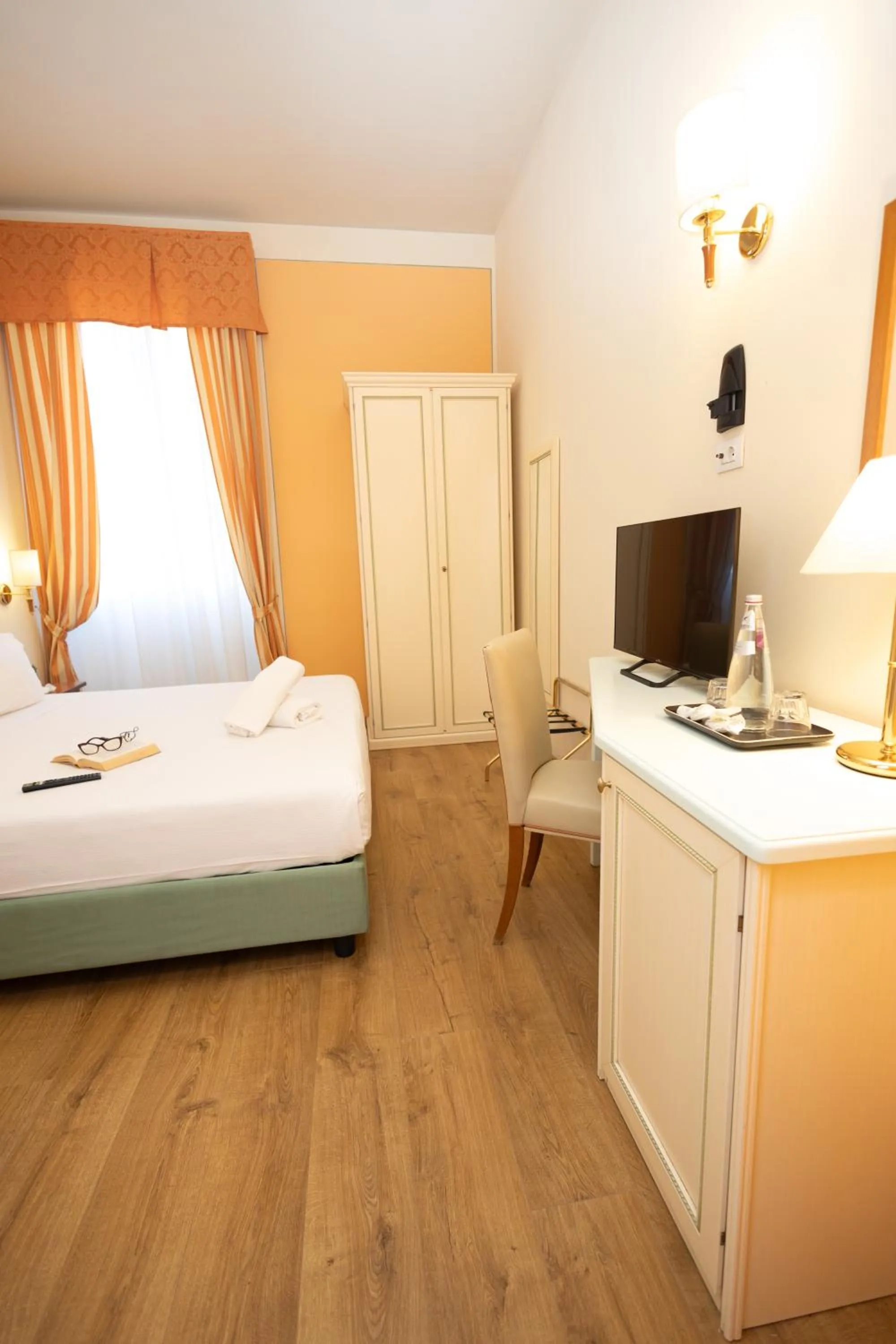 Bed in LVG Hotel Collection - Pallanza