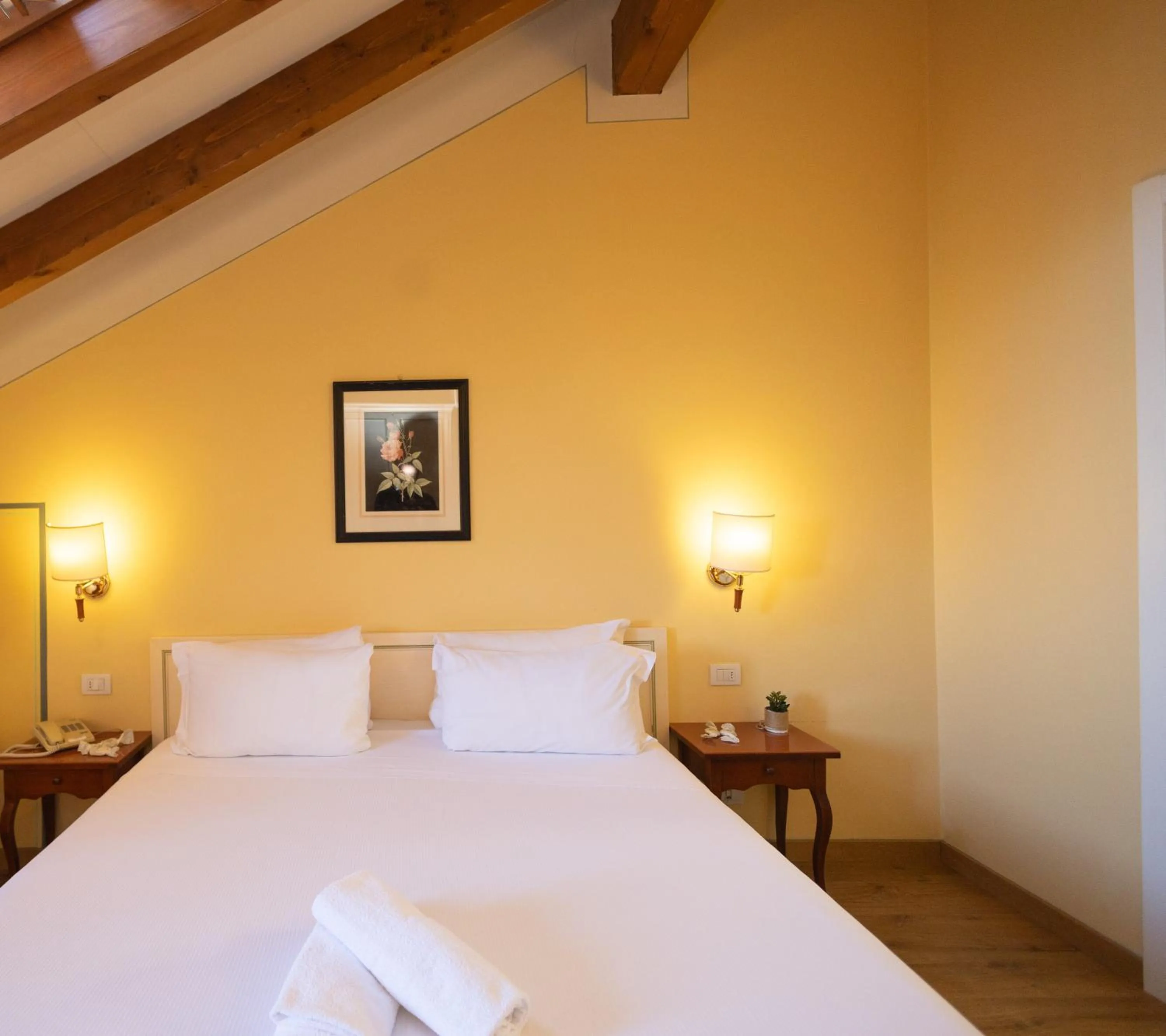 Bed in LVG Hotel Collection - Pallanza