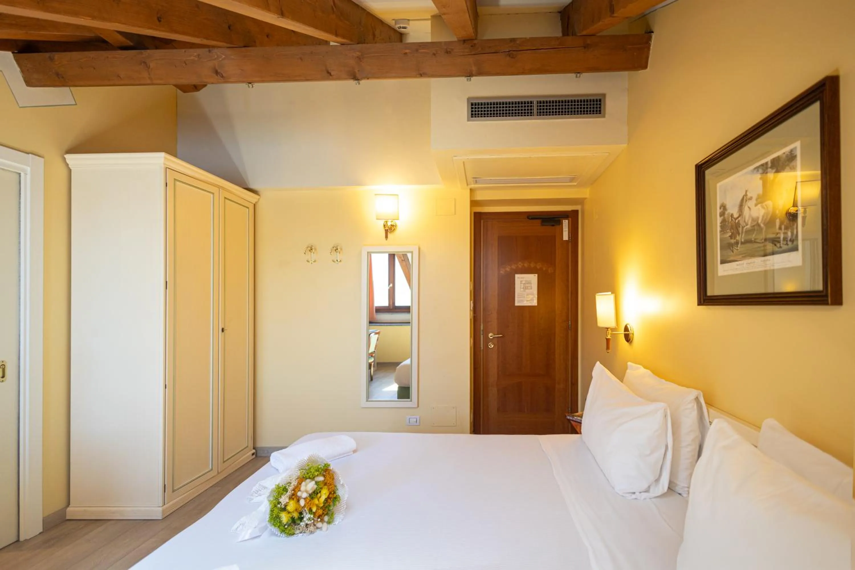 Bed in LVG Hotel Collection - Pallanza