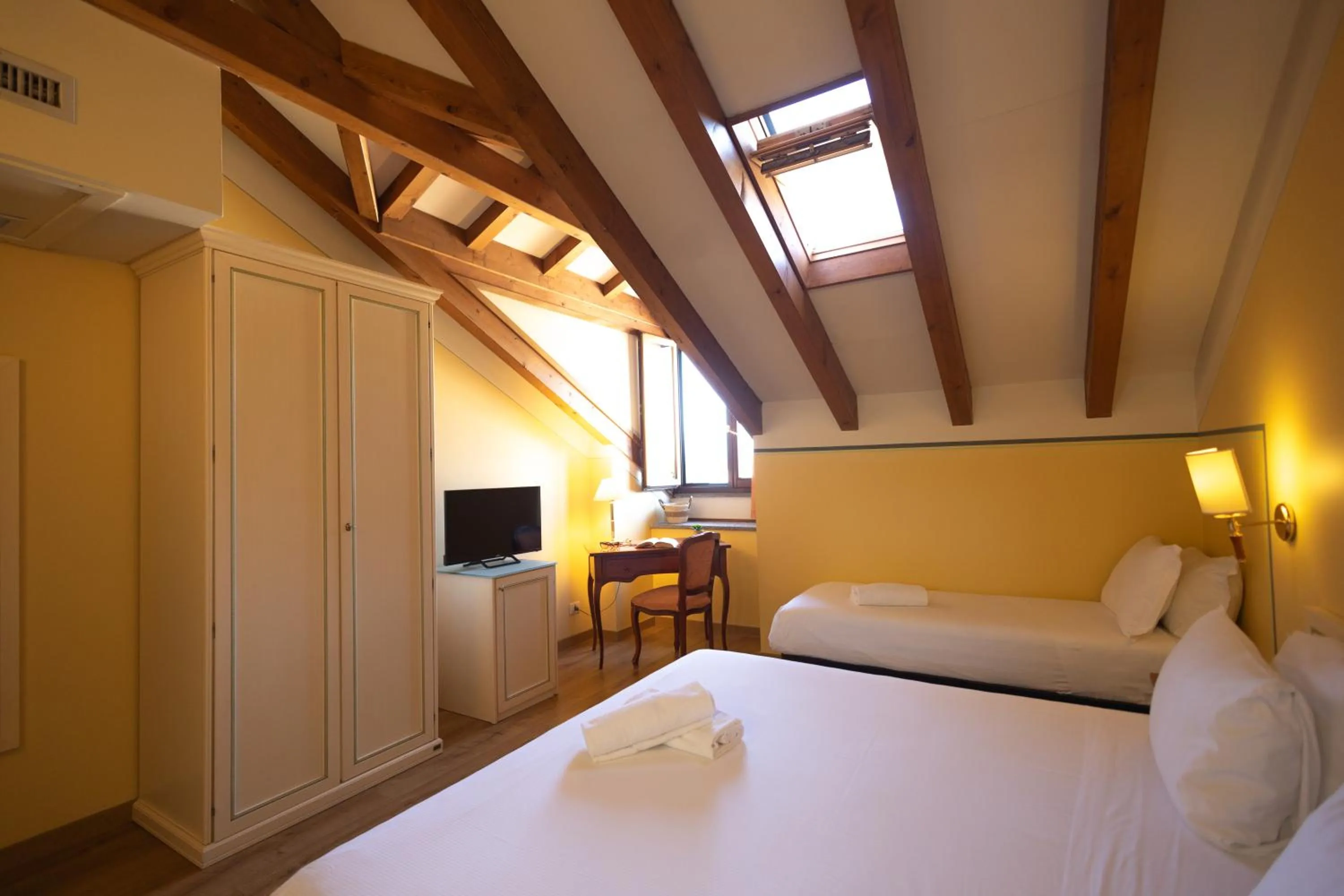 Bed in LVG Hotel Collection - Pallanza