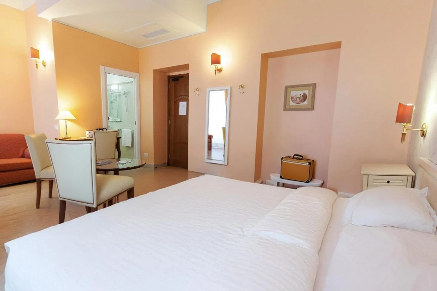 Bed in LVG Hotel Collection - Pallanza