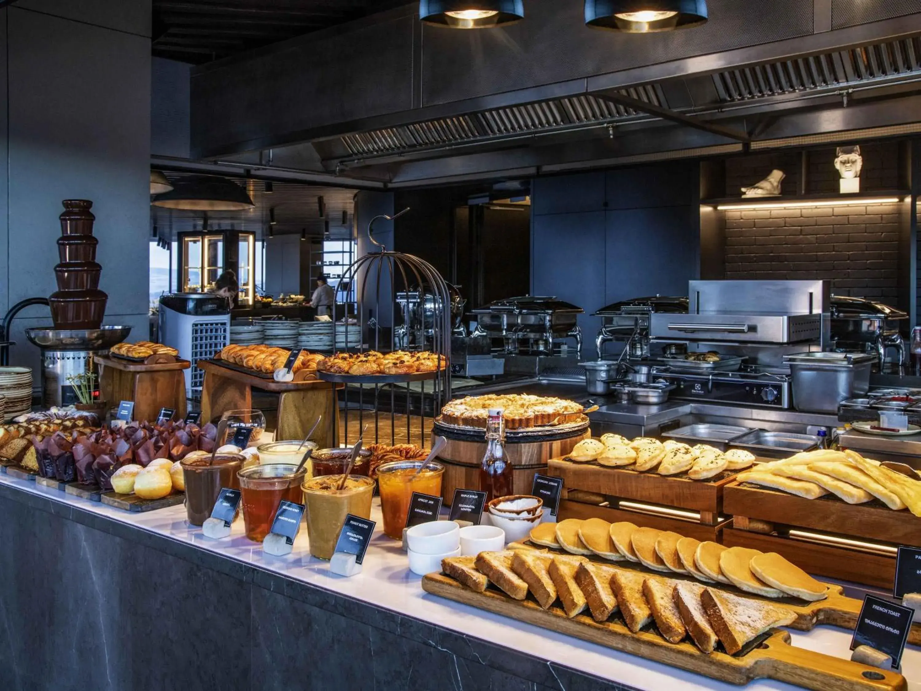 Restaurant/places to eat in Pullman Tbilisi Axis Towers Restaurant/places to eat in Pullman Tbilisi Axis Towers