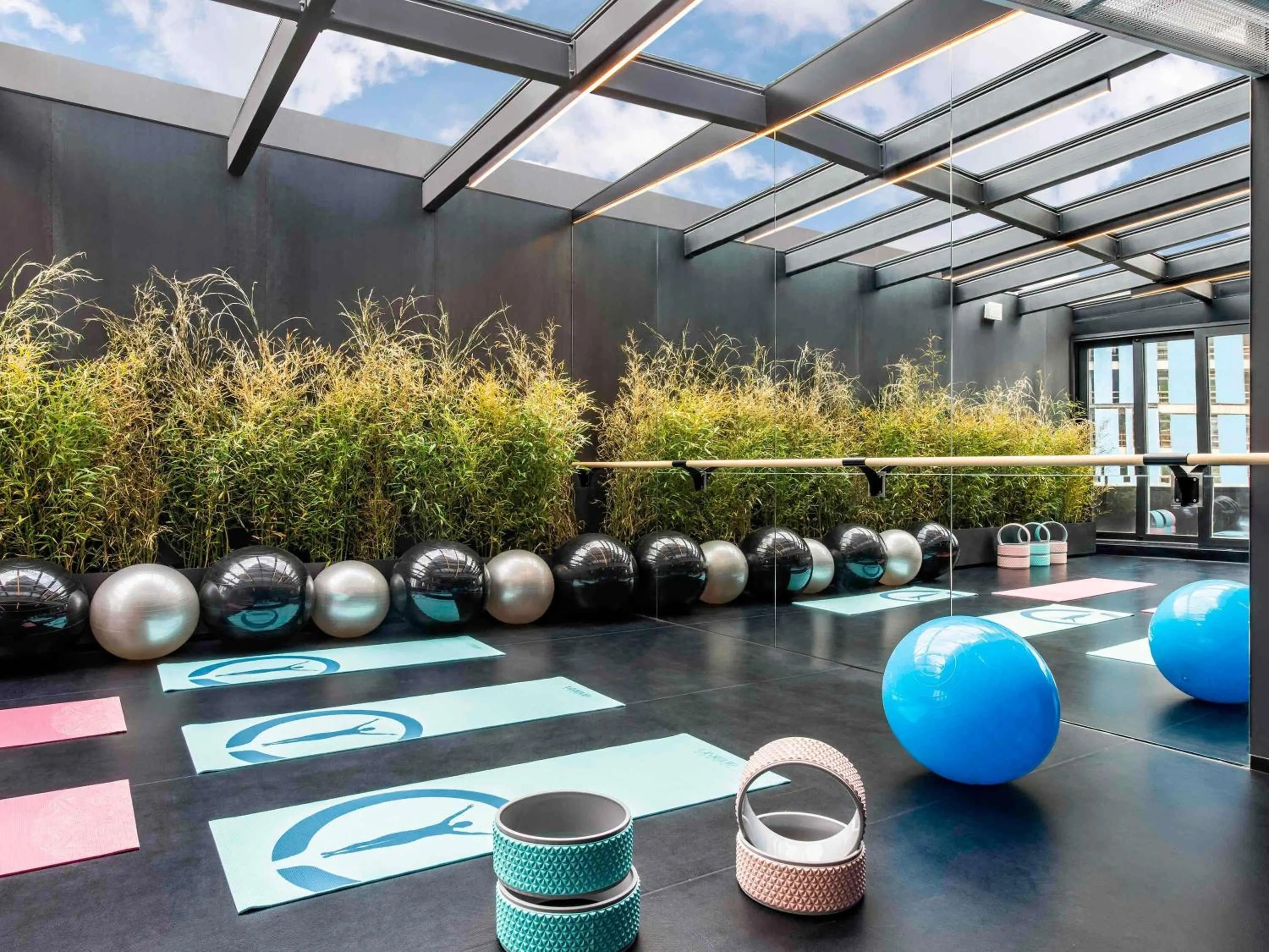 Fitness centre/facilities in Pullman Tbilisi Axis Towers