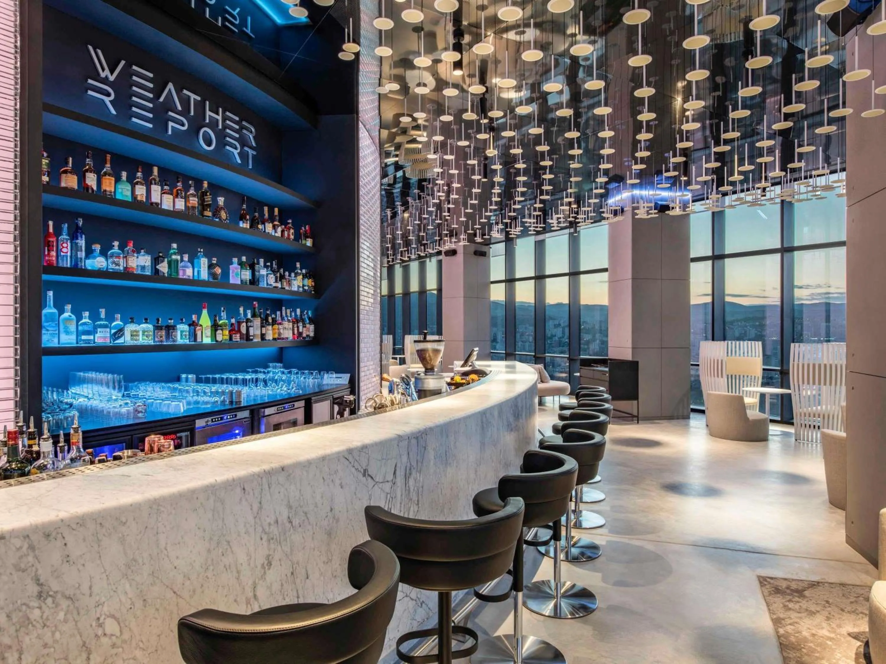 Lounge or bar in Pullman Tbilisi Axis Towers
