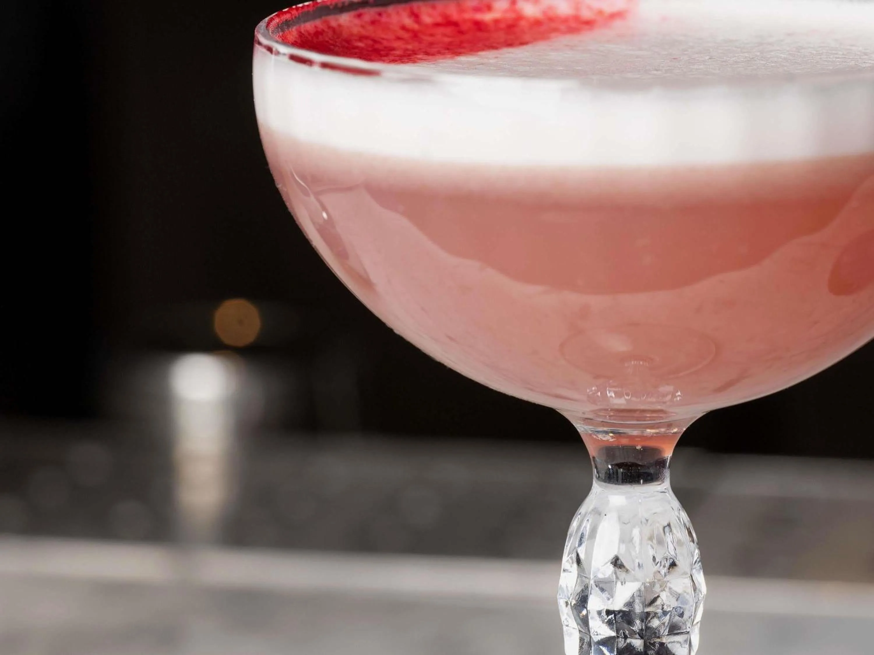 Lounge or bar in Pullman Tbilisi Axis Towers