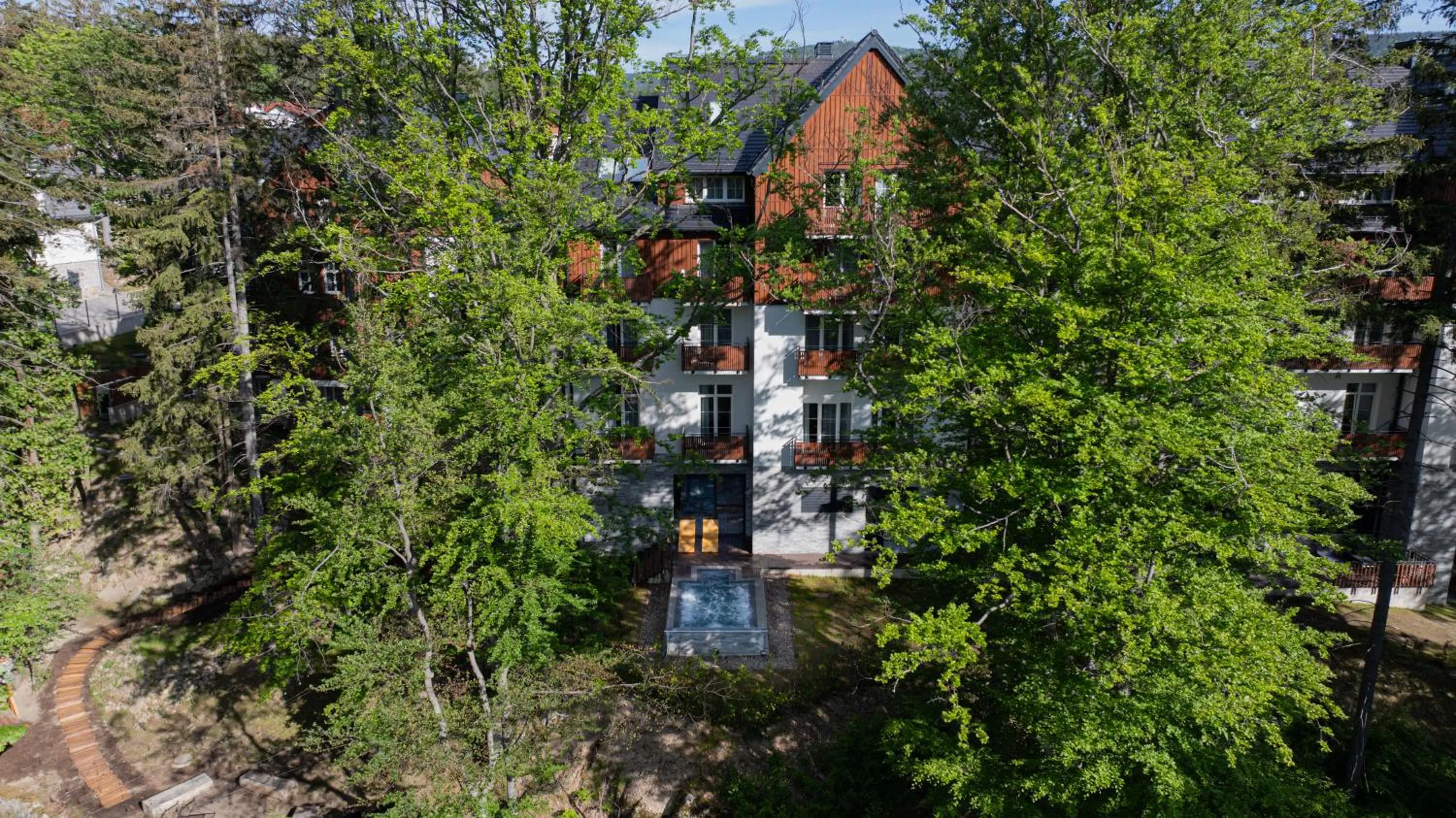 Property building in Mercure Szklarska Poręba Resort & Spa