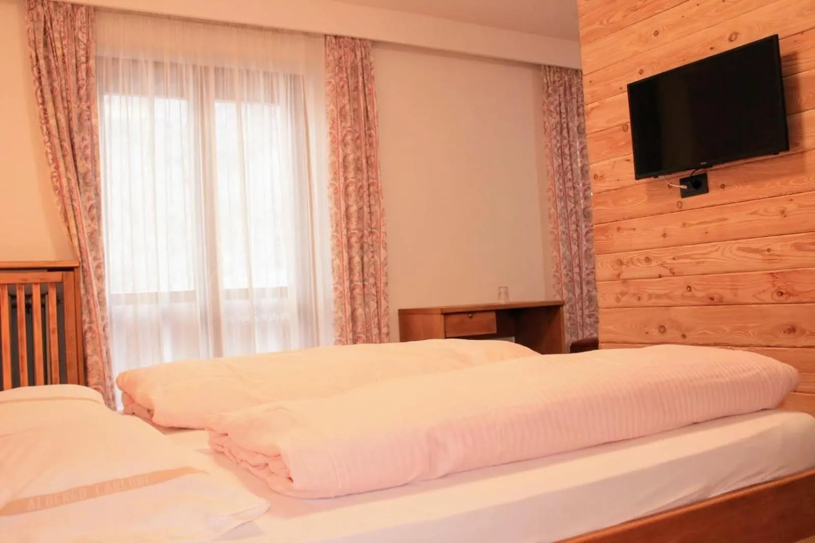 Bed in Hotel Carlone