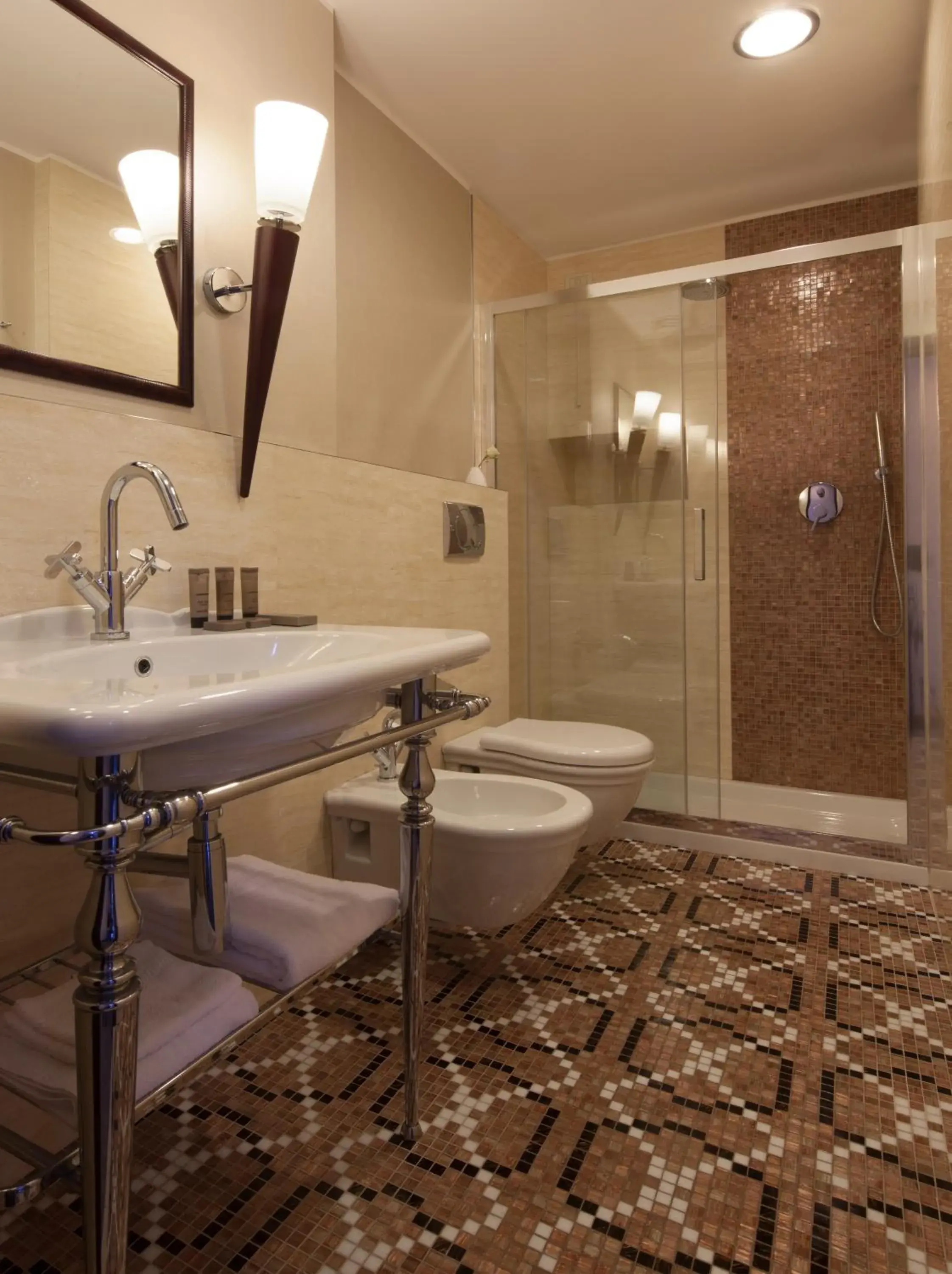 Bathroom in Park Hotel Bathroom in Park Hotel