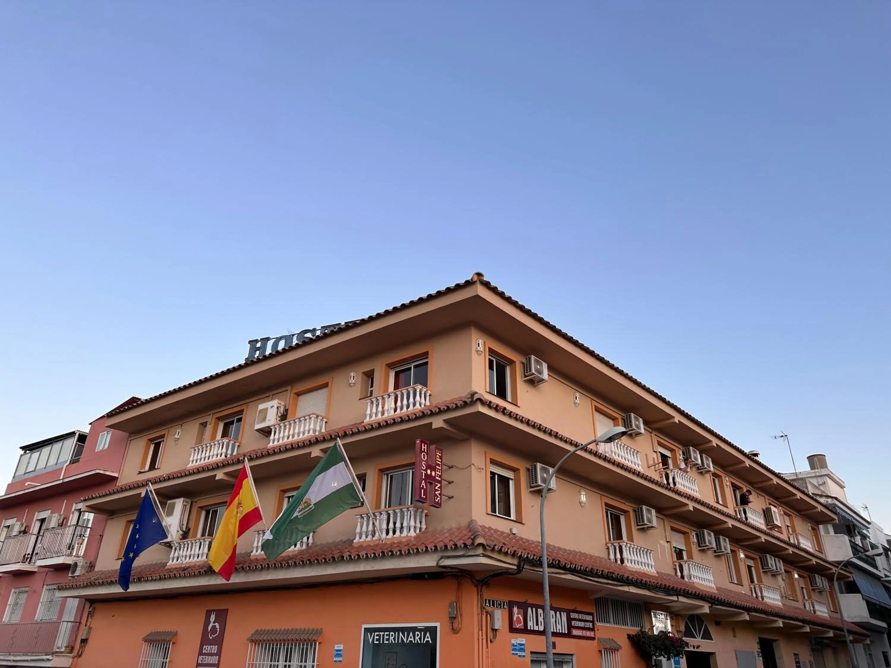 Property building in Hostal San Felipe