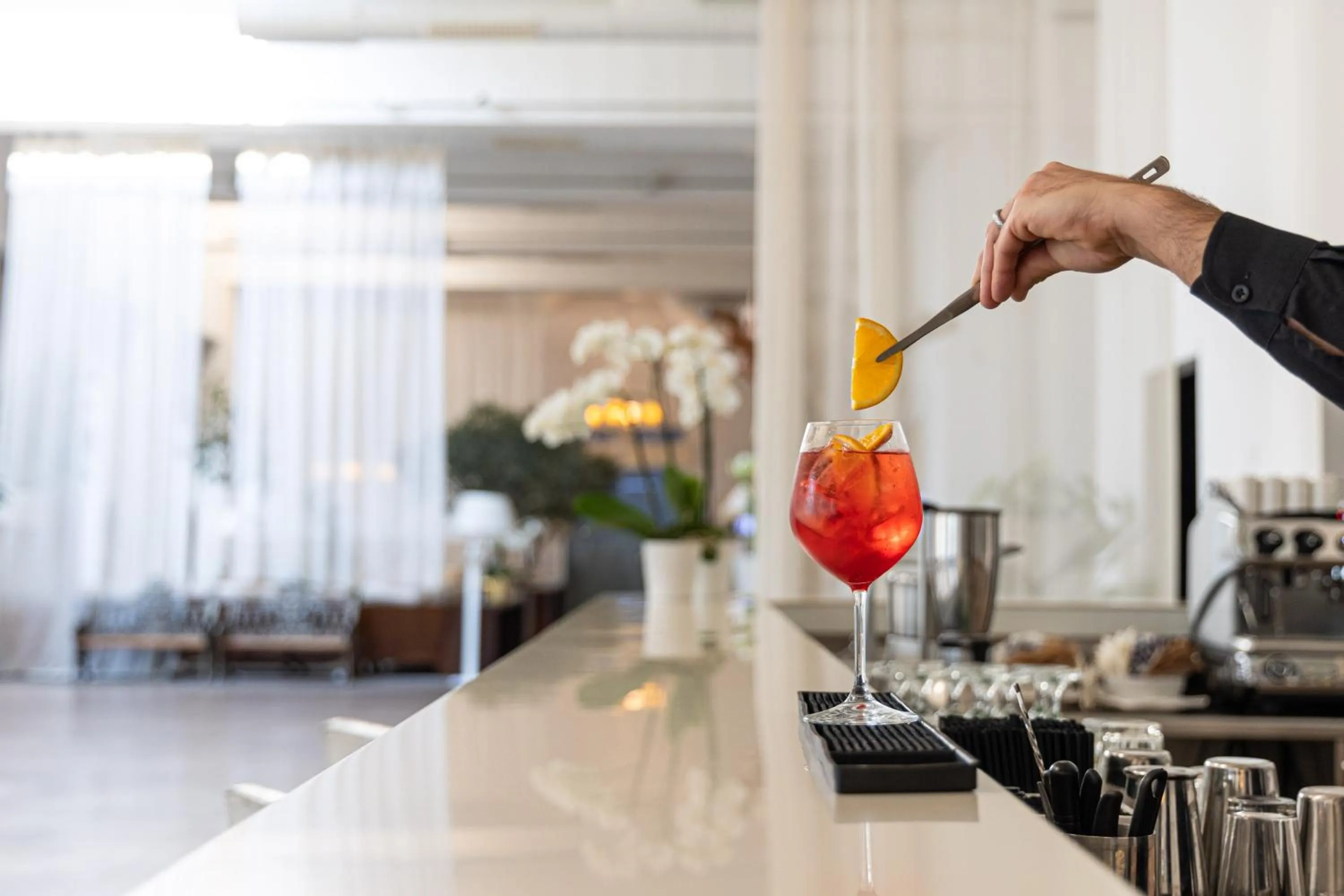 Lounge or bar in Cosmo Hotel Palace