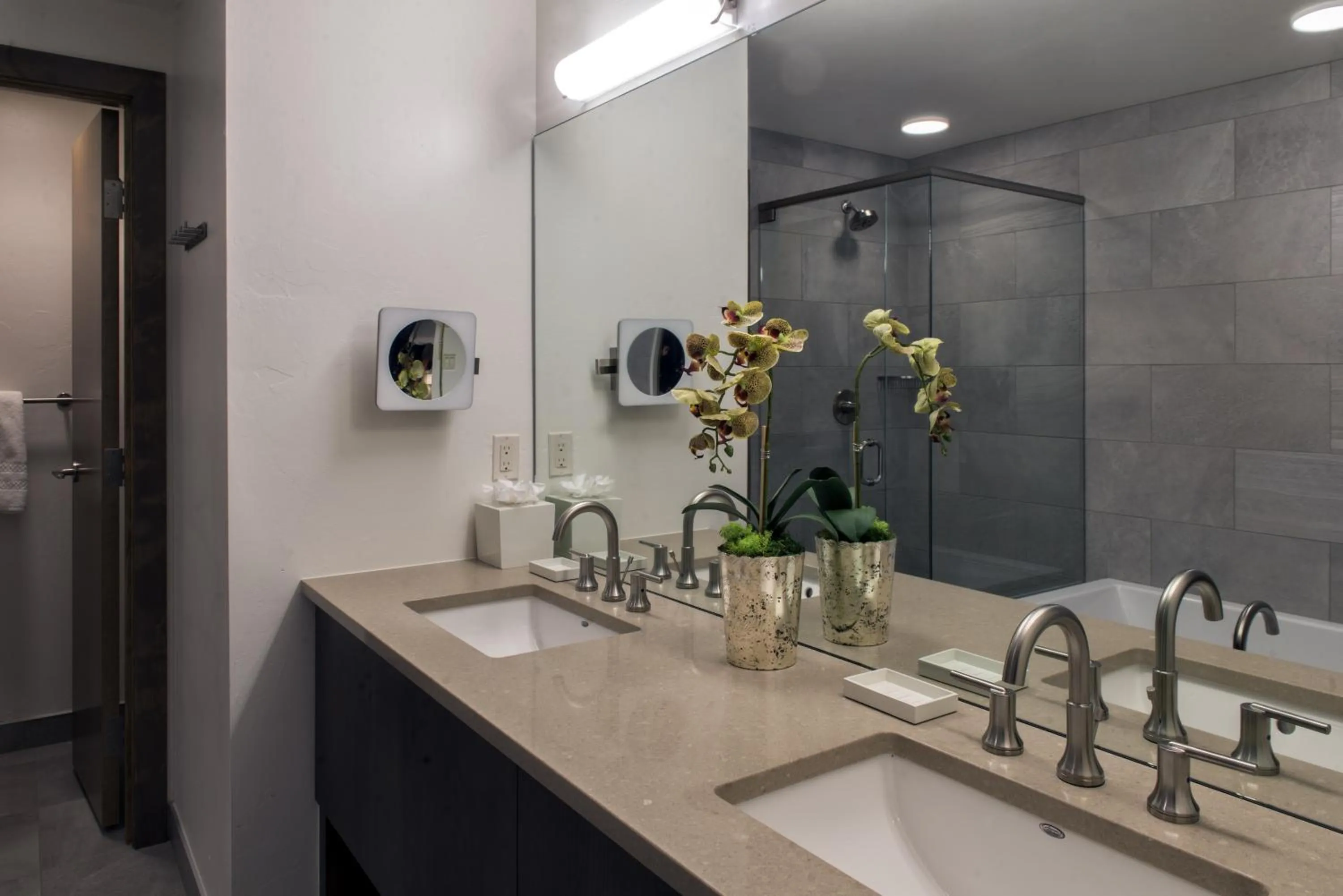 Bathroom in Grand Colorado on Peak 8