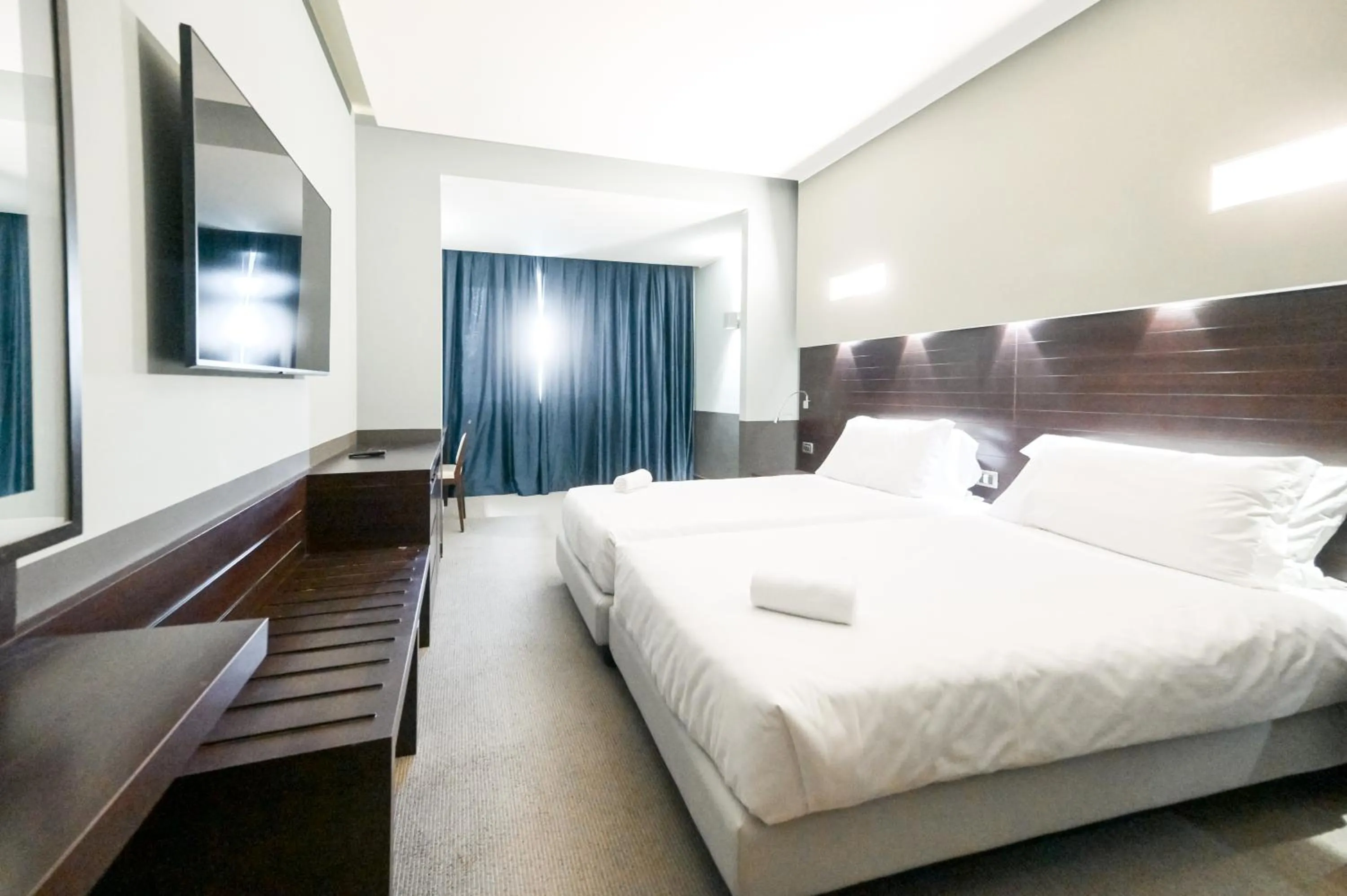 Bedroom, Bed in Hotel Selene Pomezia