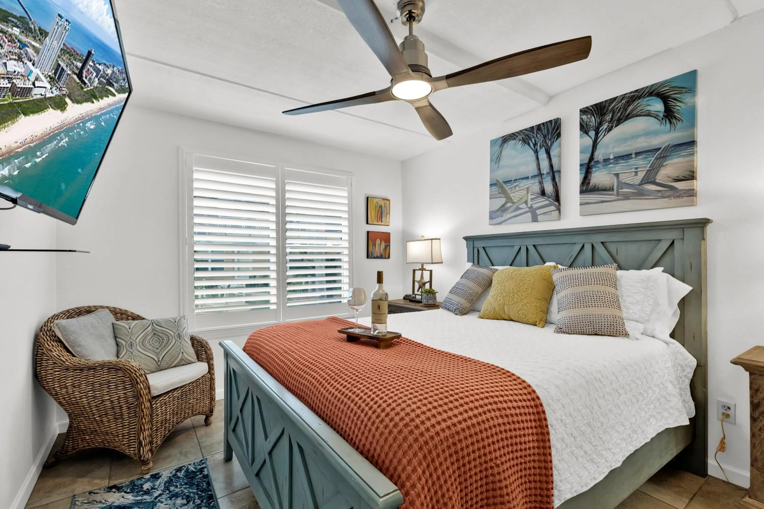 Beachside Bungalow: Surfside I #104