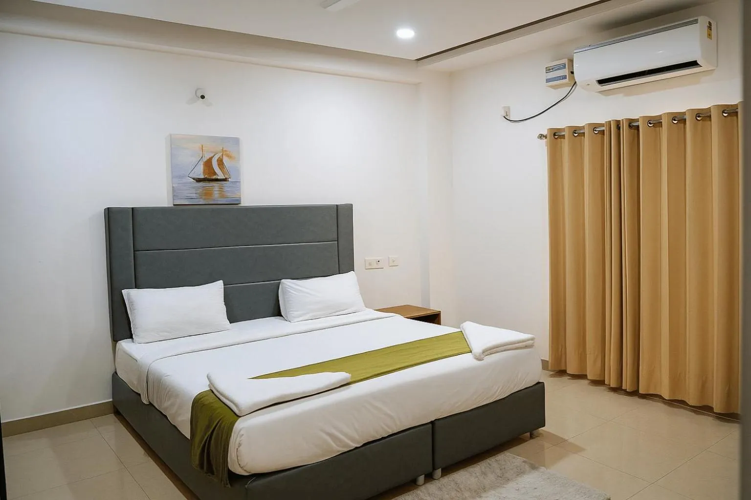 Bedroom, Bed in White Fern Stays Serviced Apartments - Gachibowli