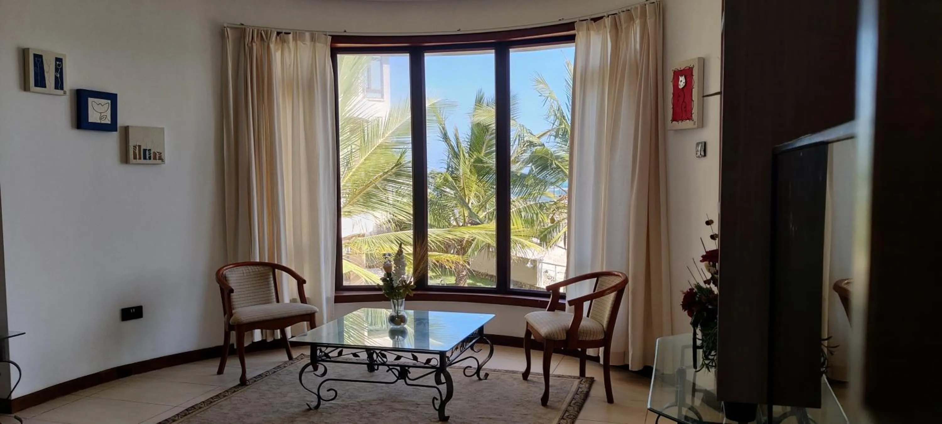 Living room in English Point Residence Beach Apartments Mombasa