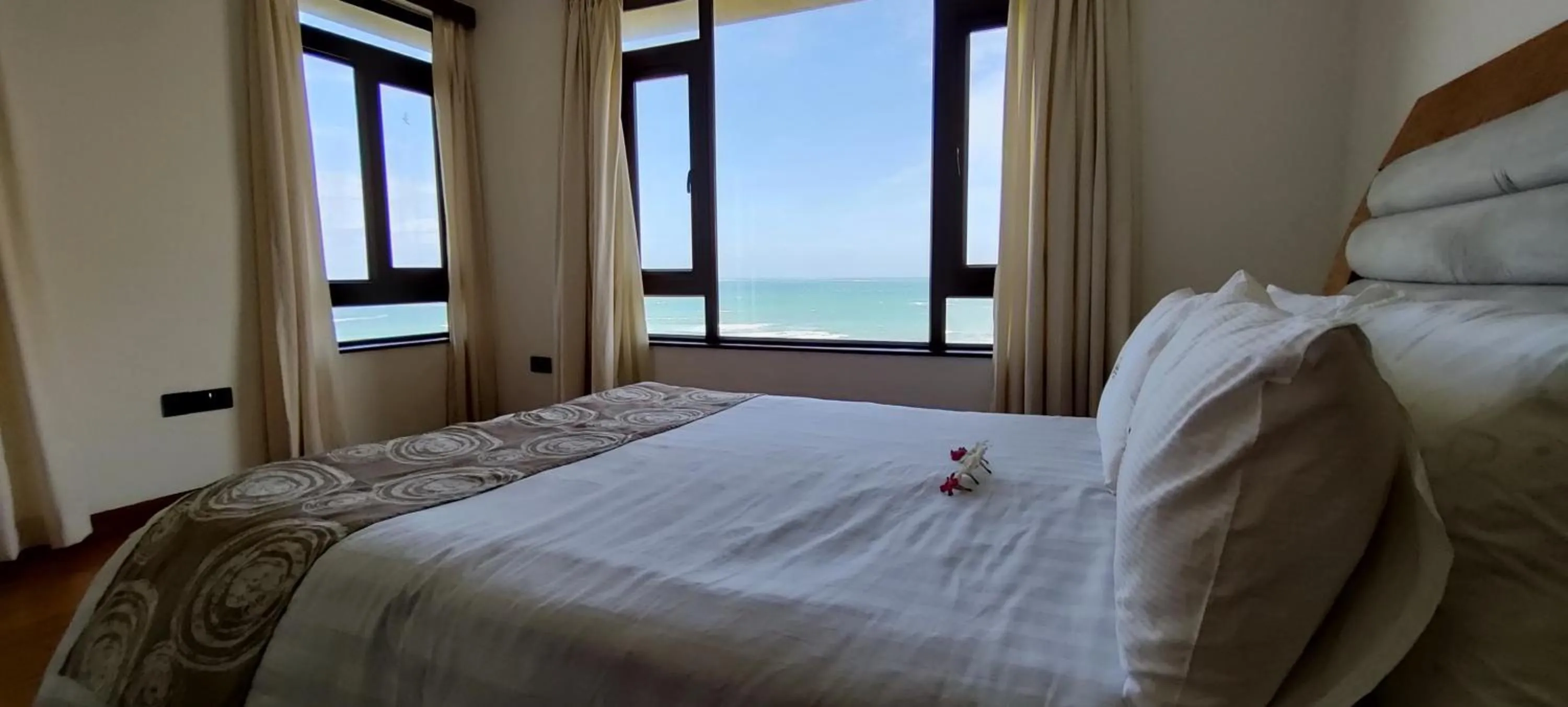 Bed in English Point Residence Beach Apartments Mombasa