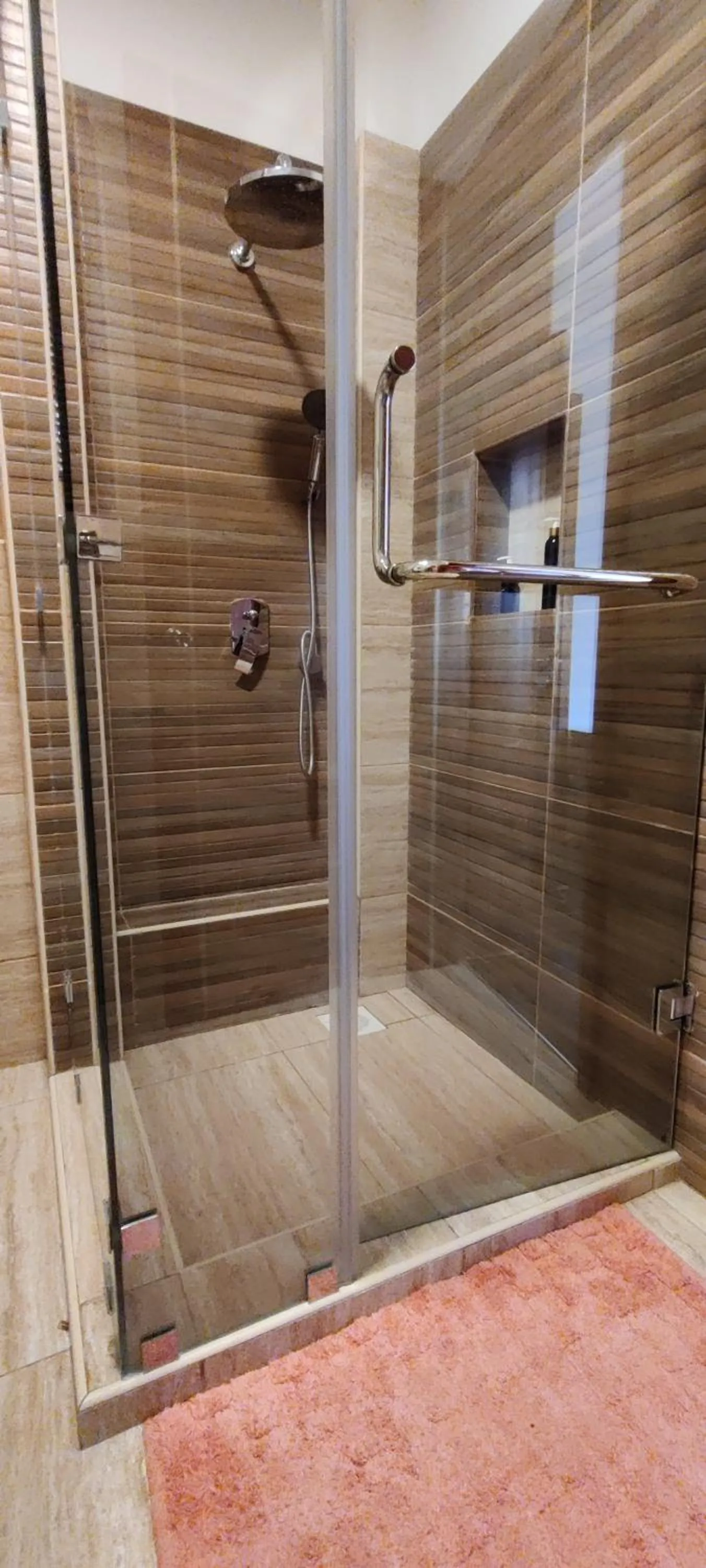 Bathroom in English Point Residence Beach Apartments Mombasa