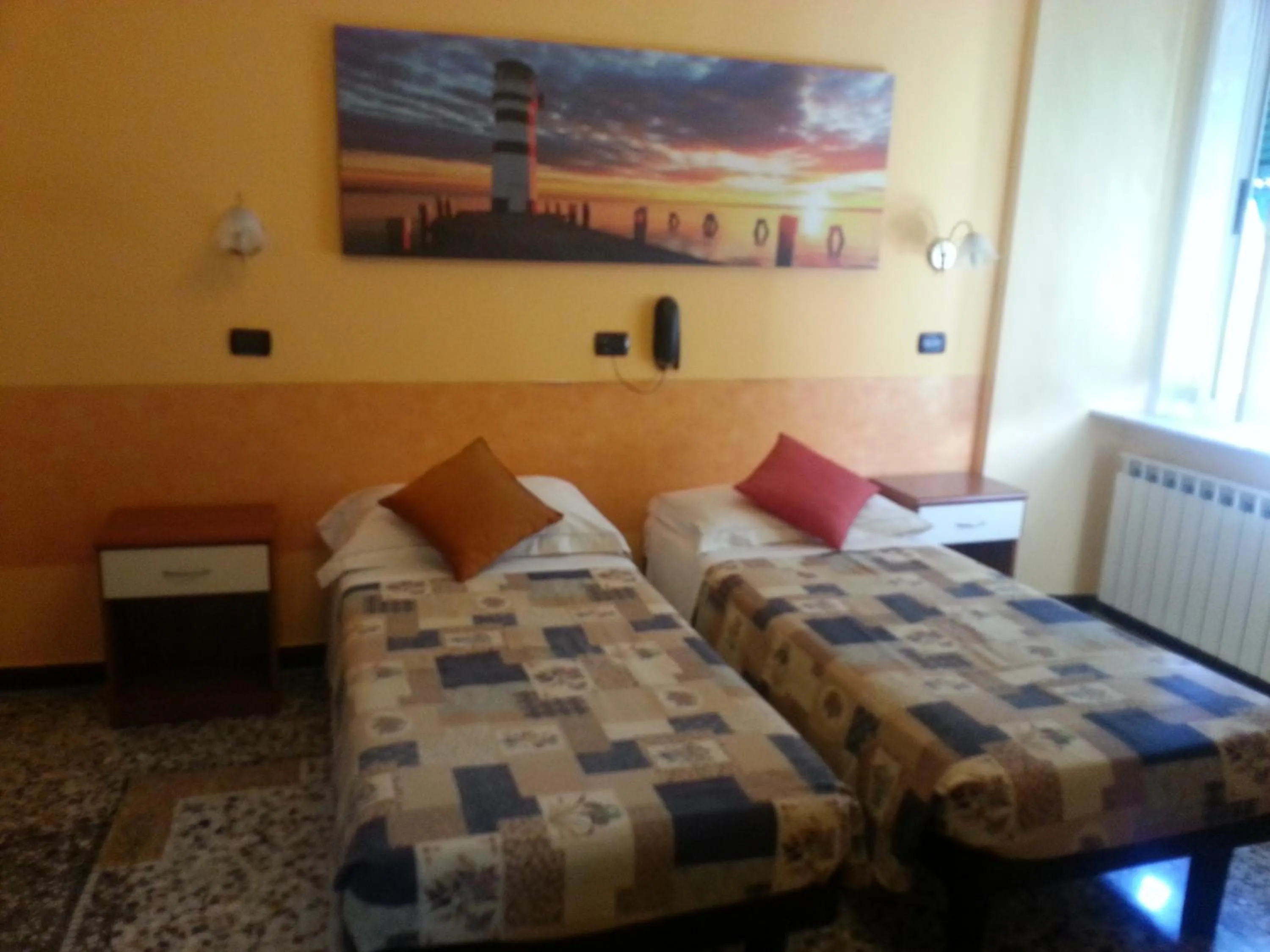 Photo of the whole room, Bed in Hotel Le Tre Stazioni
