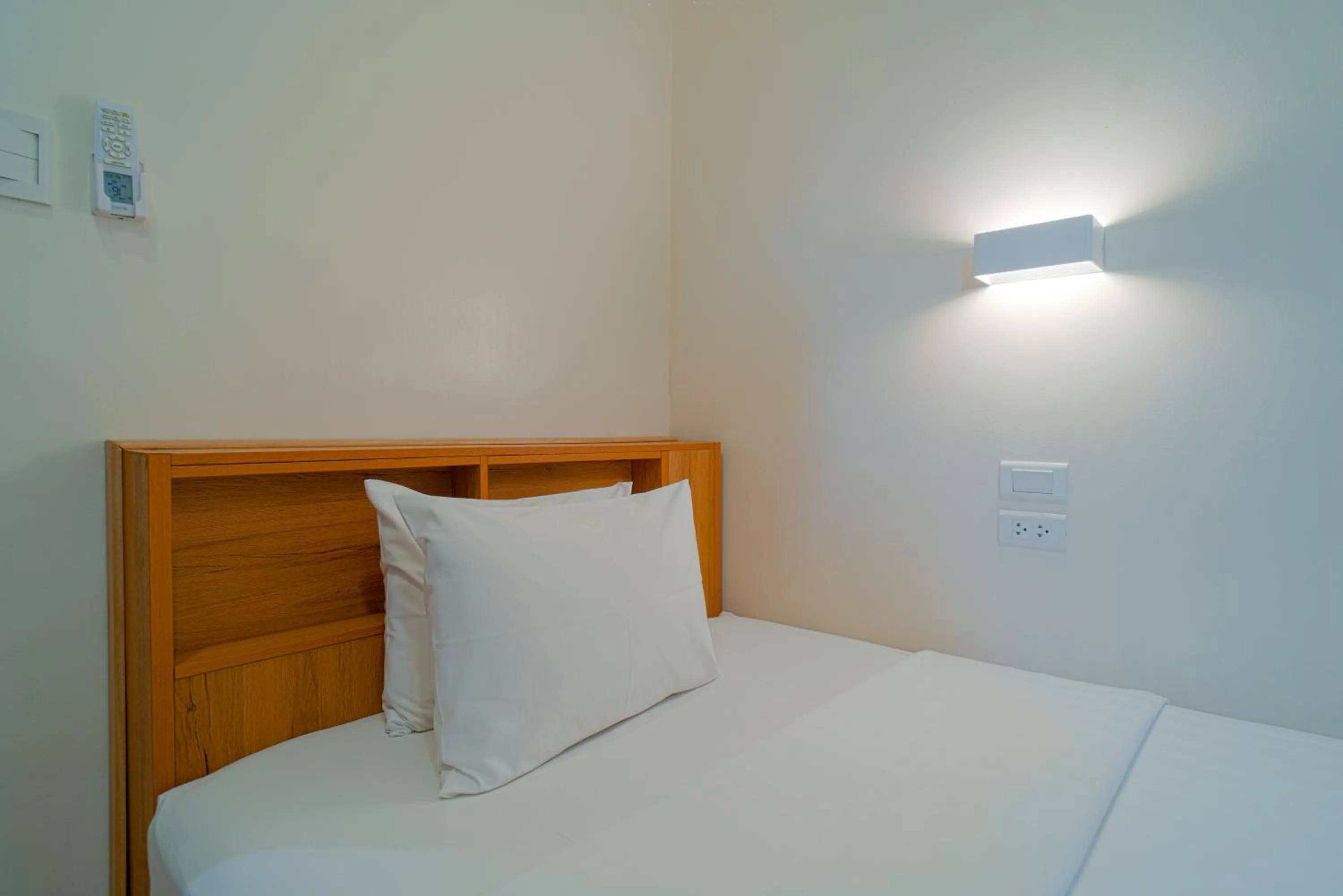 Bed in MySpace Hotel Comembo Taguig