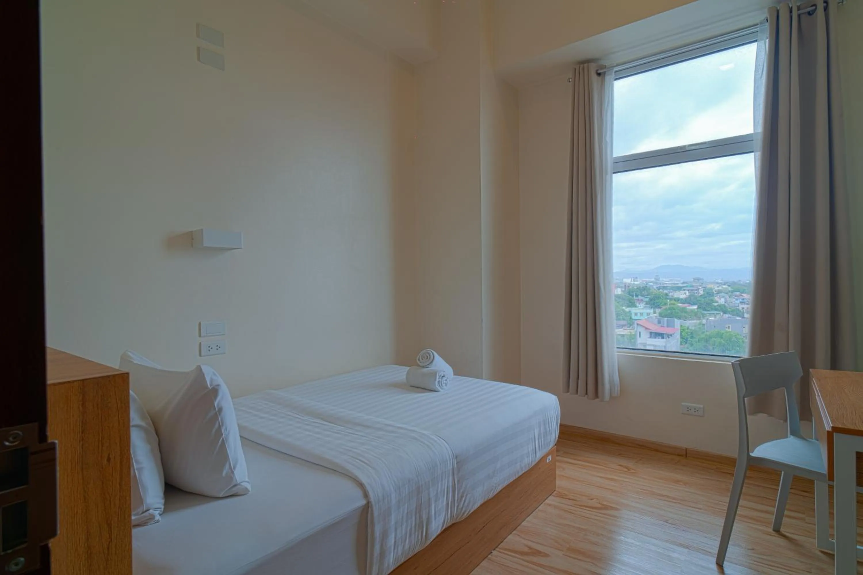 Bedroom, Bed in MySpace Hotel Comembo Taguig