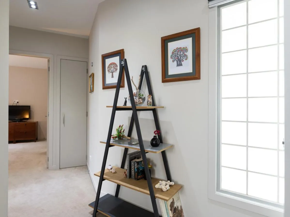 Shower in Oceanside - Paihia Waterfront Apartment