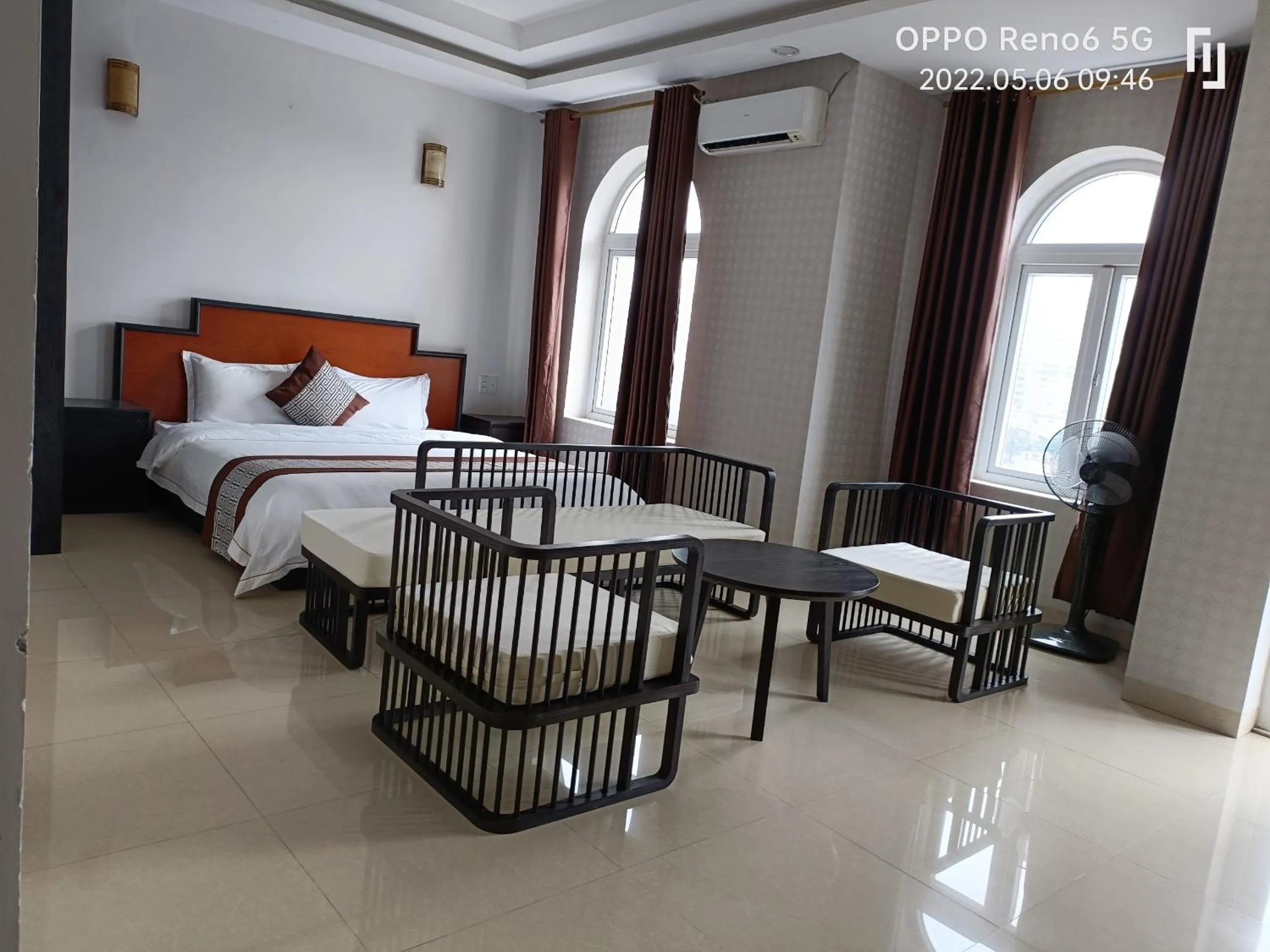 Bedroom, Bed in SONG HONG VIEW HOTEL