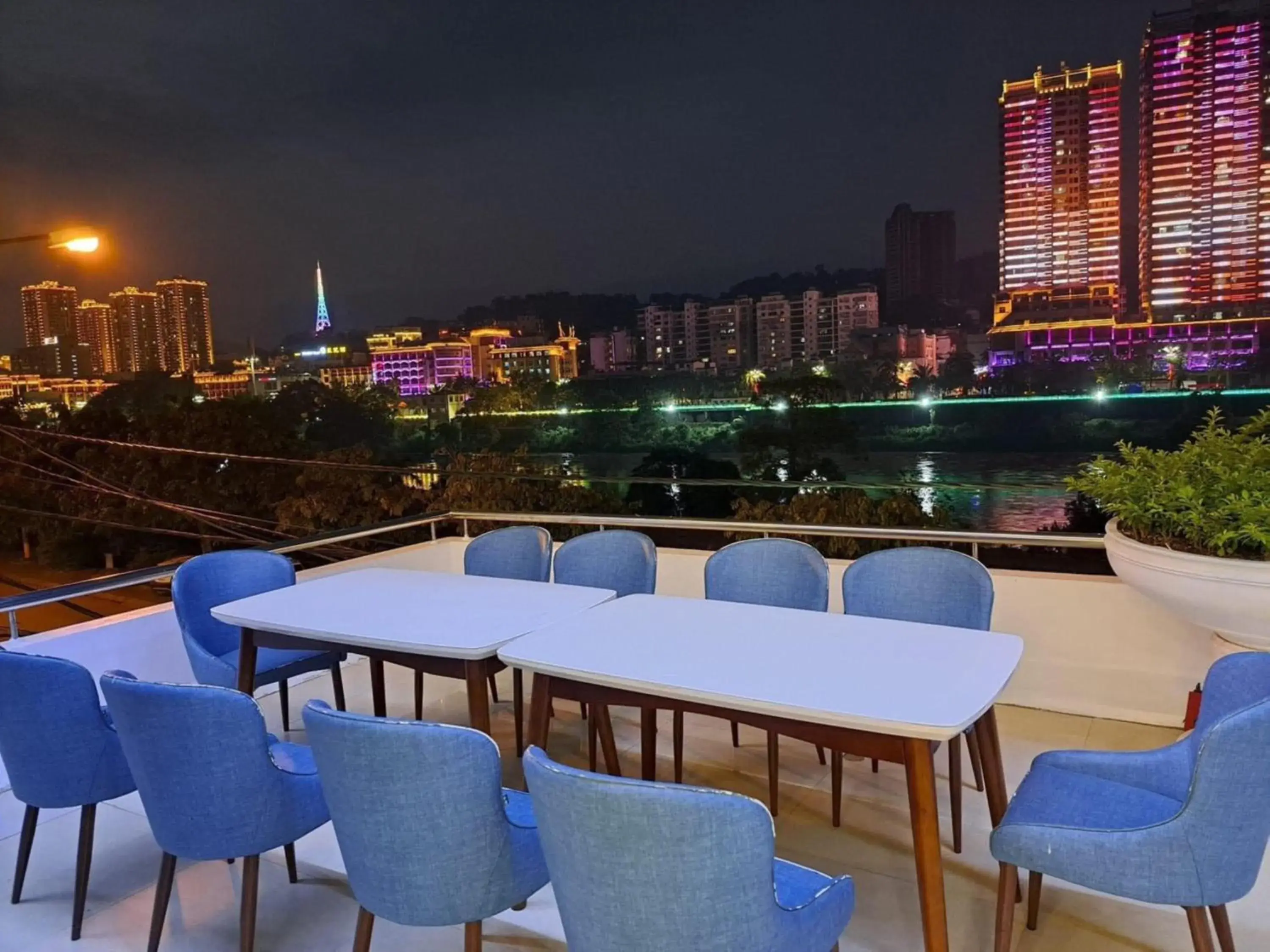 Balcony/Terrace in SONG HONG VIEW HOTEL Balcony/Terrace in SONG HONG VIEW HOTEL