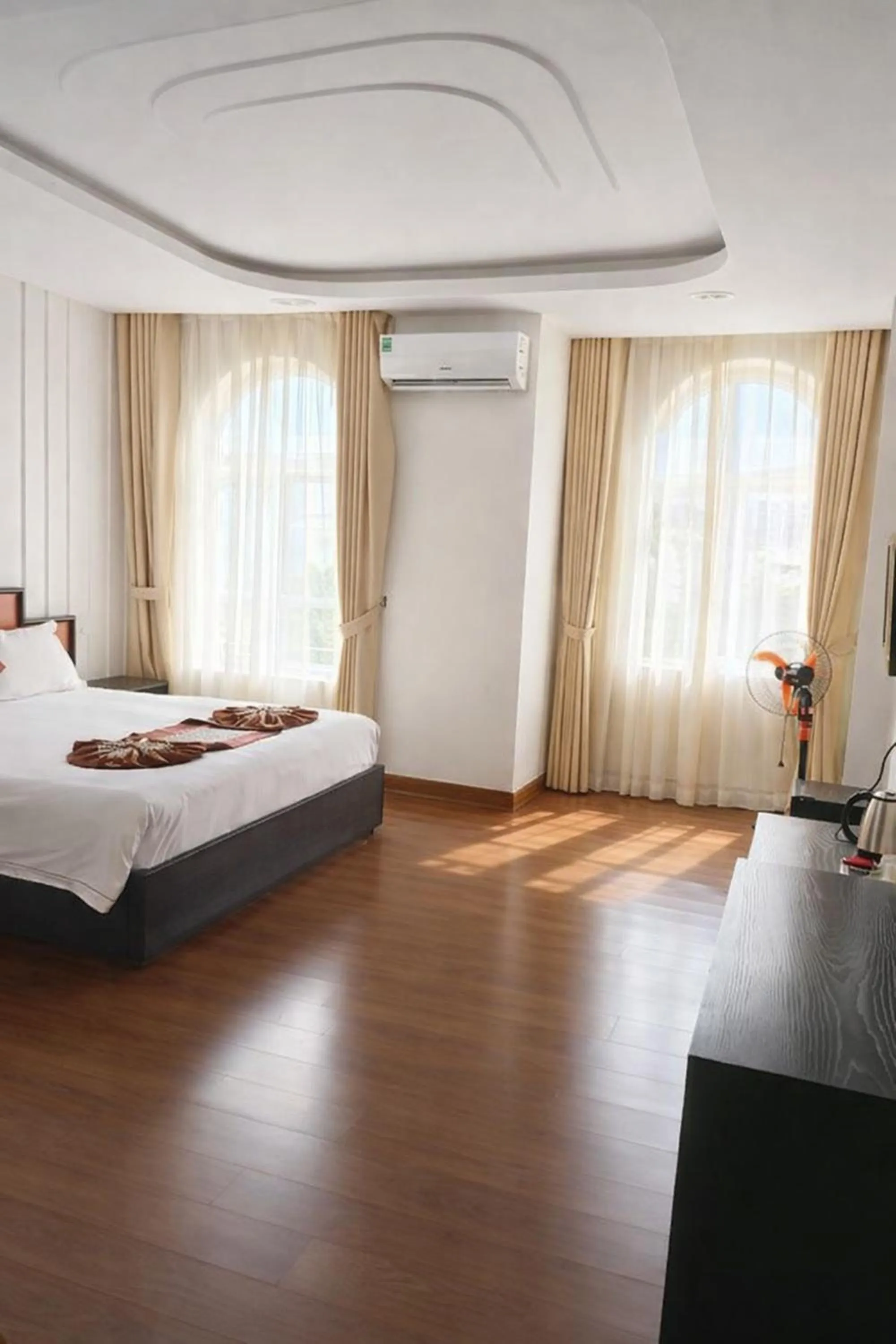 Bed in SONG HONG VIEW HOTEL