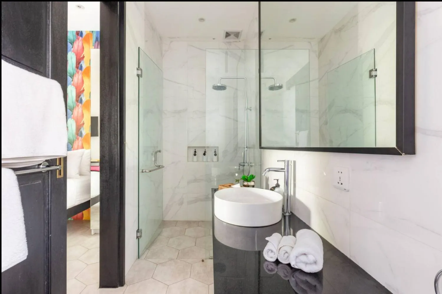 Shower in Villa Harris Canggu