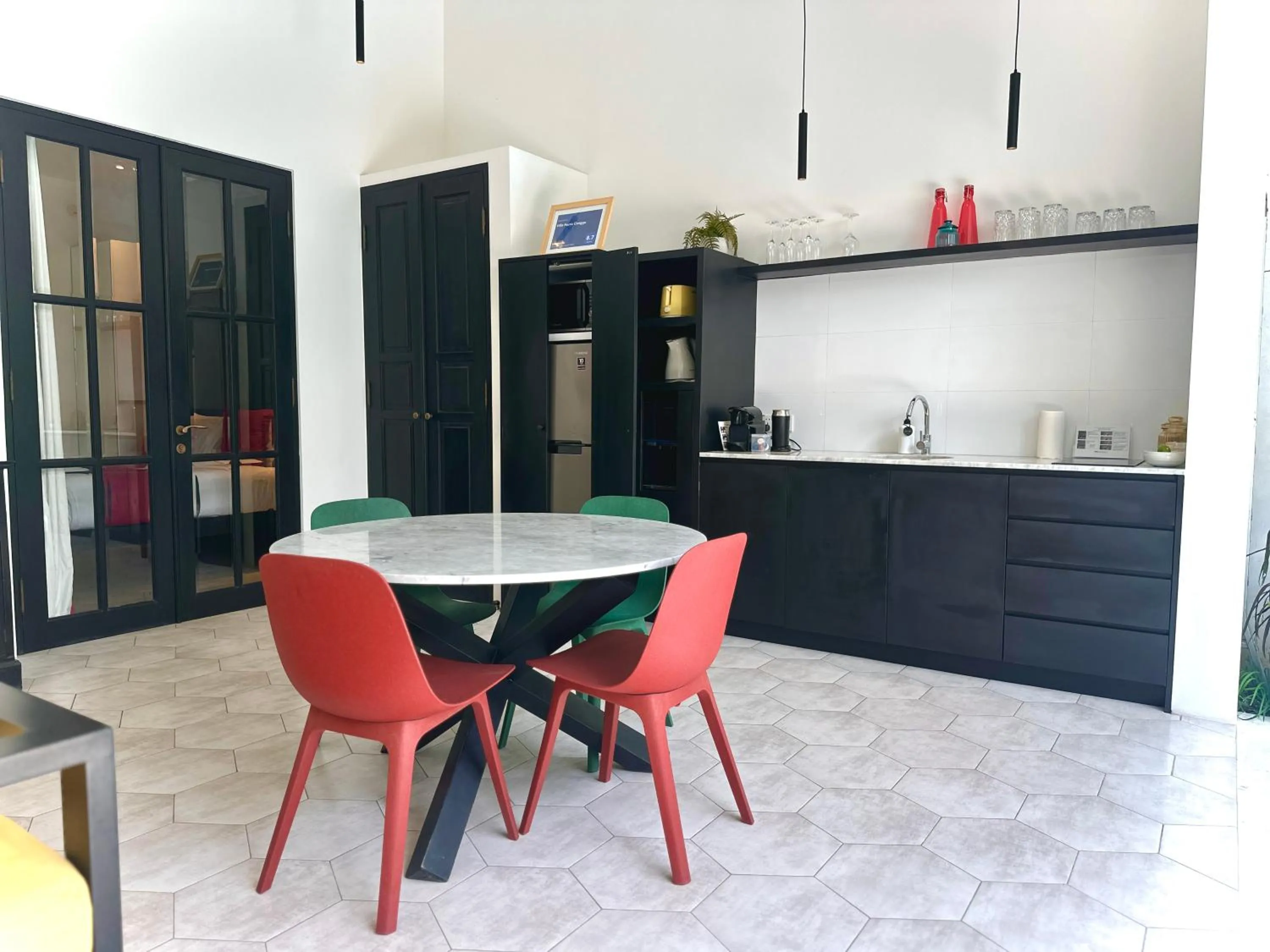 Dining area in Villa Harris Canggu