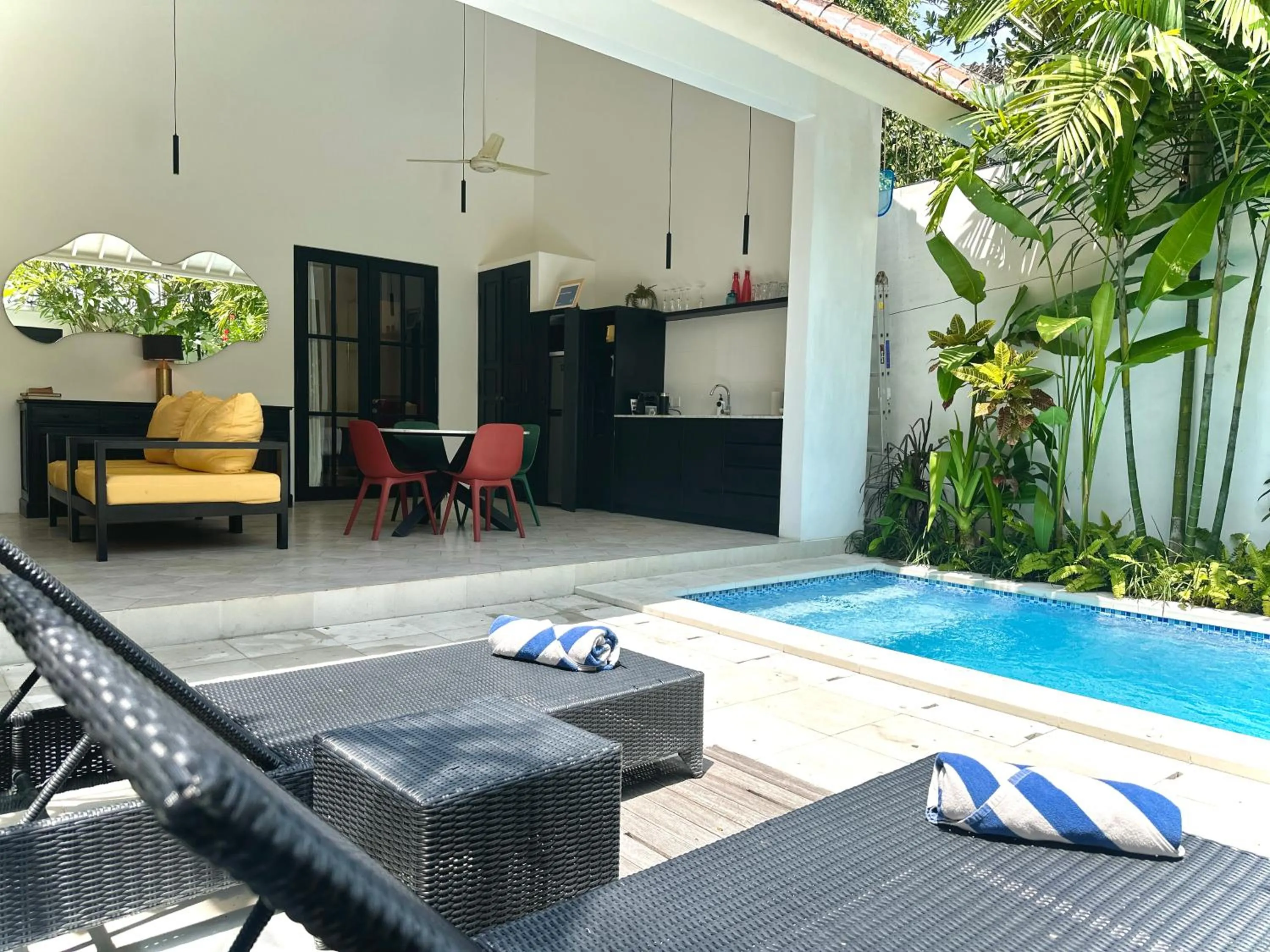 Swimming pool in Villa Harris Canggu