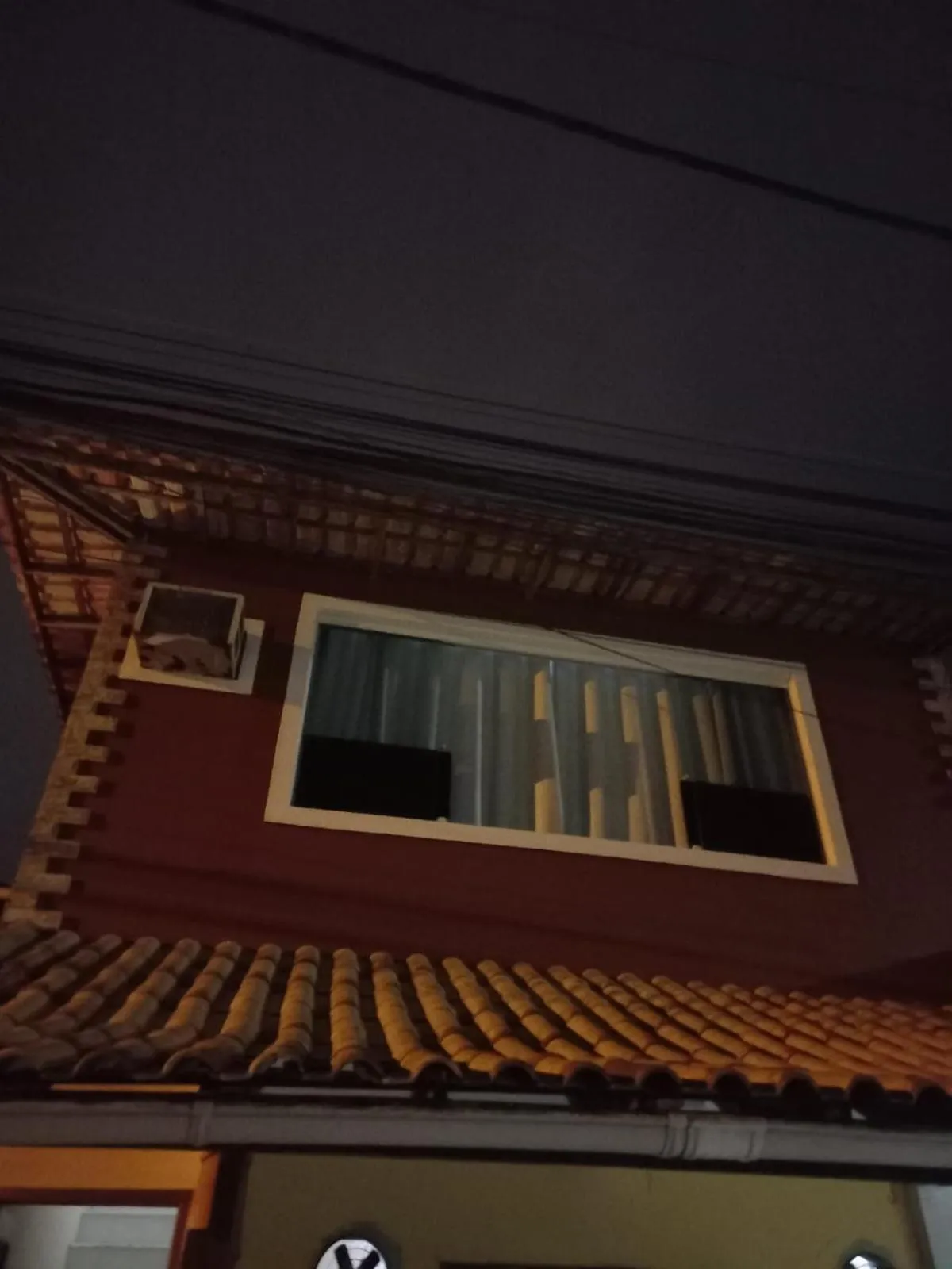 Facade/entrance in Portela´s Guest House