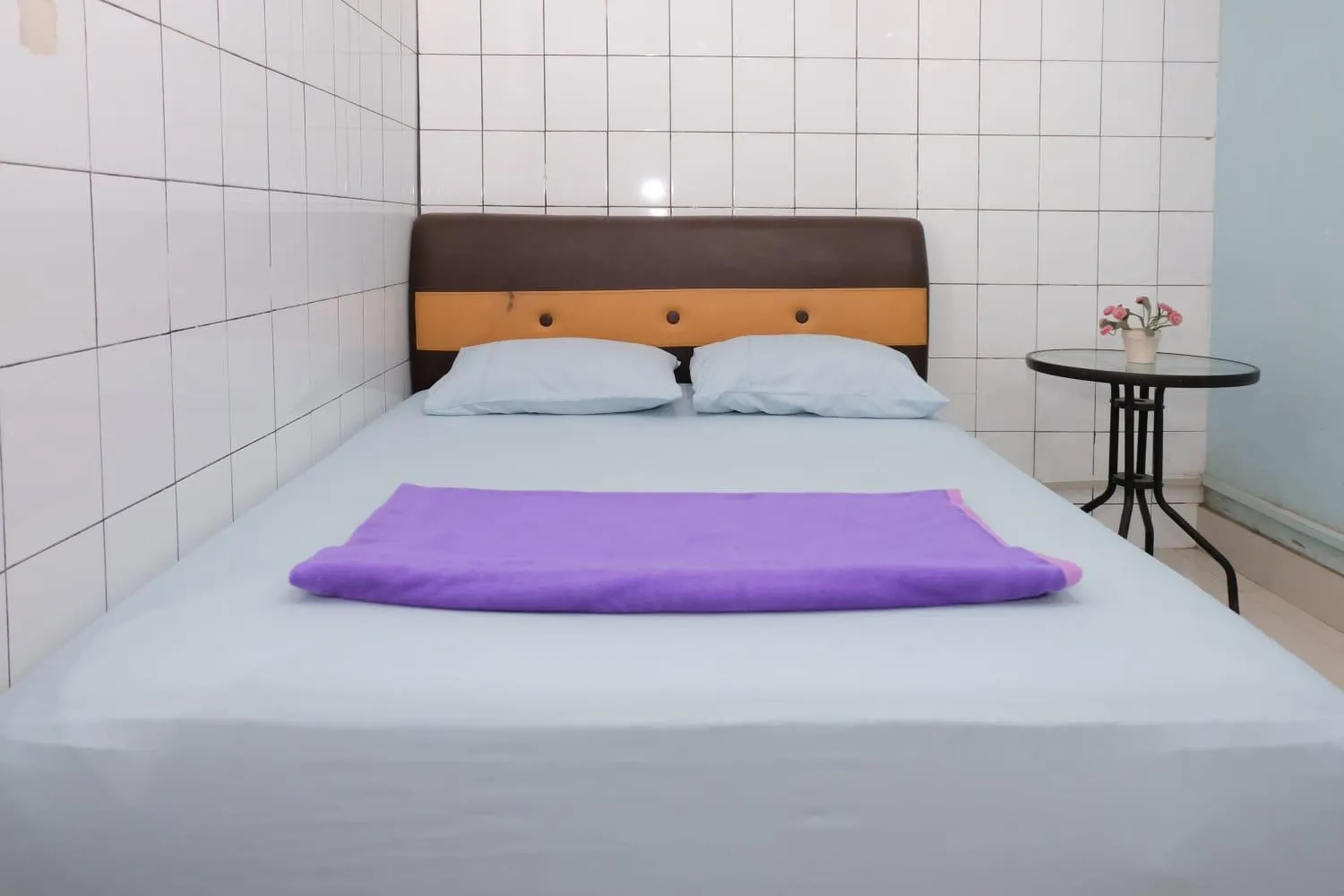 Bedroom, Bed in Hotel Puri Lembang near Universitas Sulawesi Barat Majene