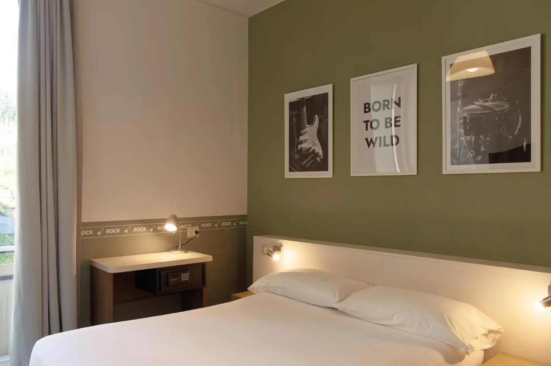 Bed in Hotel Nologo Bed in Hotel Nologo