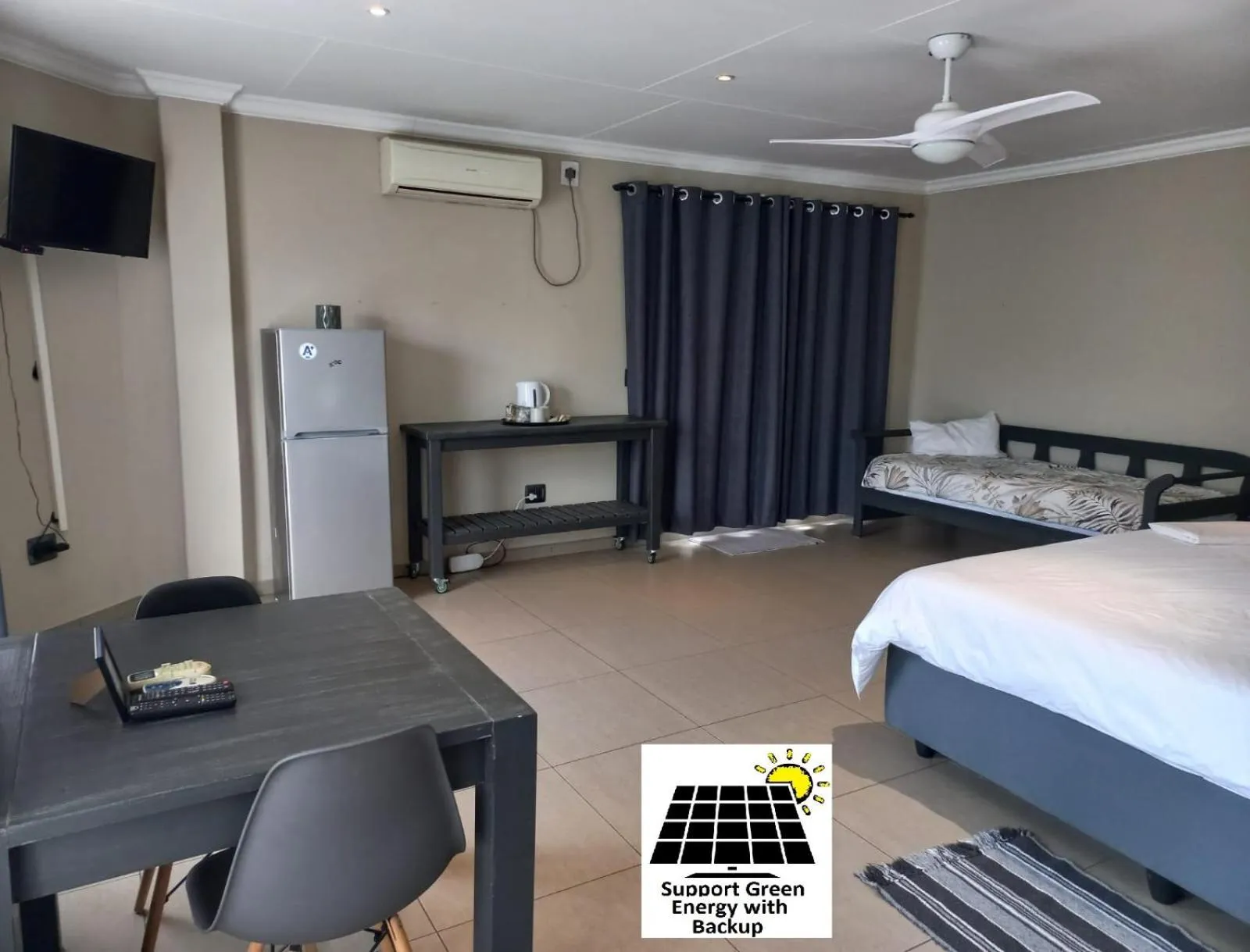 Bed in SnL Guesthouse at Visarend