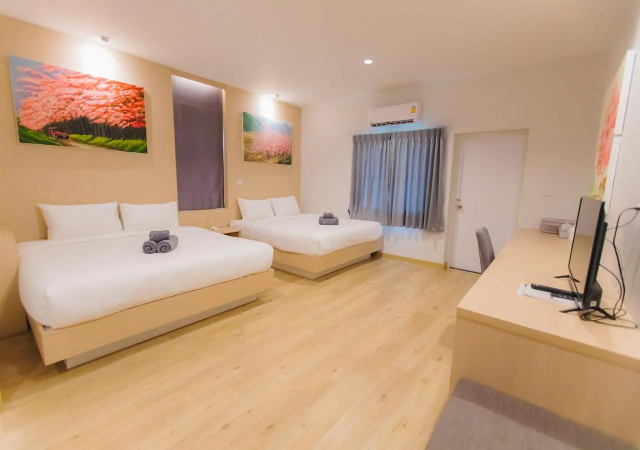 Photo of the whole room, Bed in Bloom Guesthouse