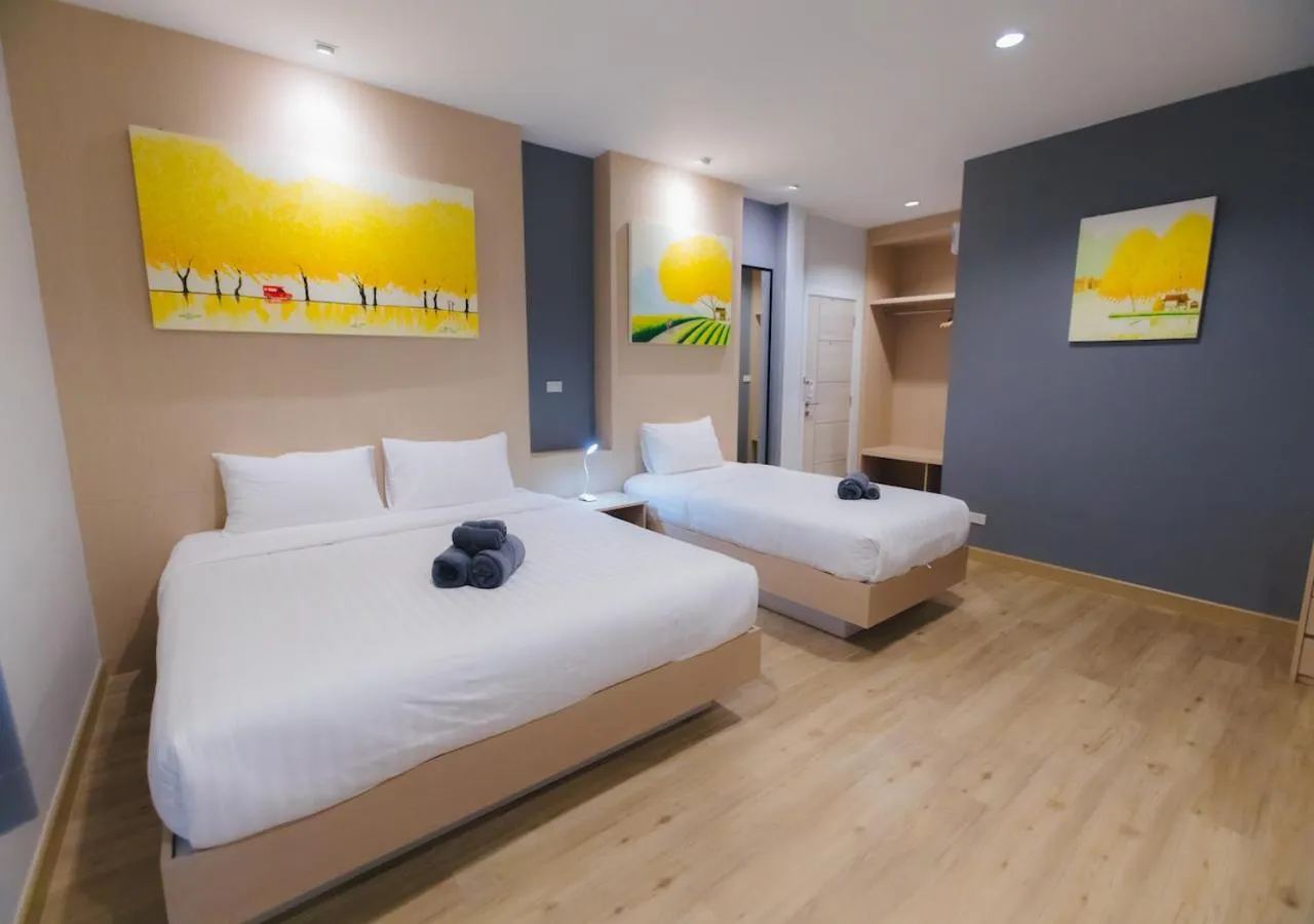 Bed in Bloom Guesthouse