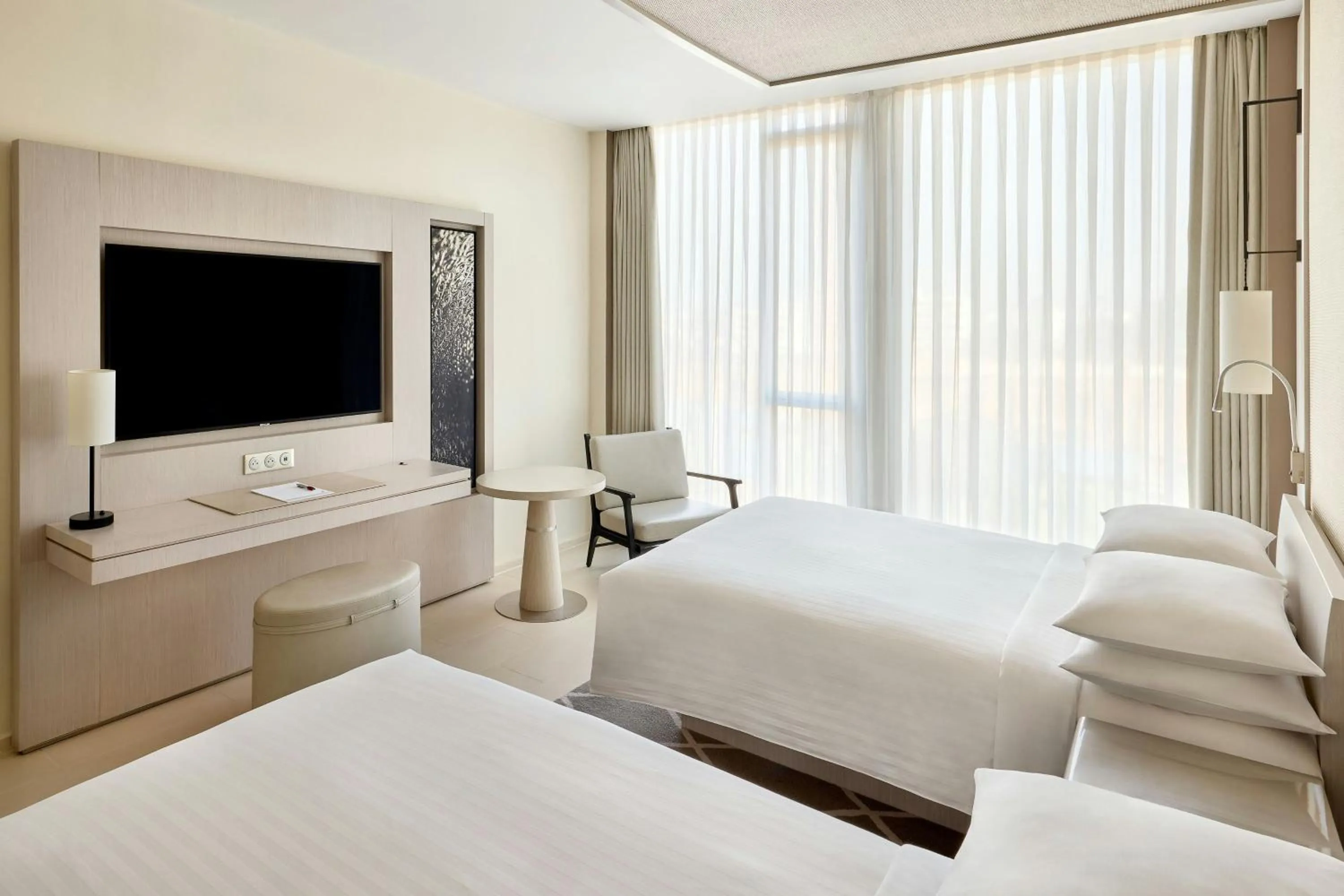 Photo of the whole room, Bed in Rabat Marriott Hotel