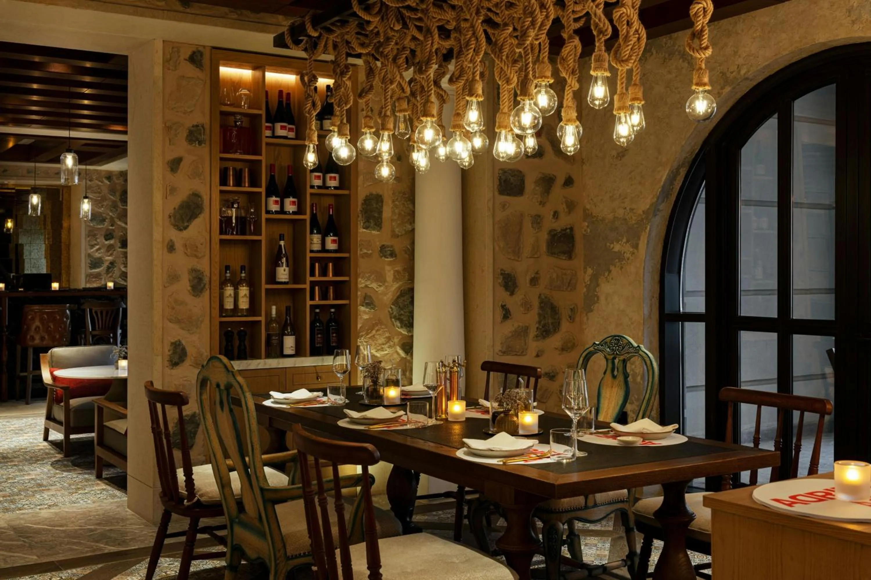 Restaurant/places to eat in Le Royal Méridien Place Vendôme Lusail