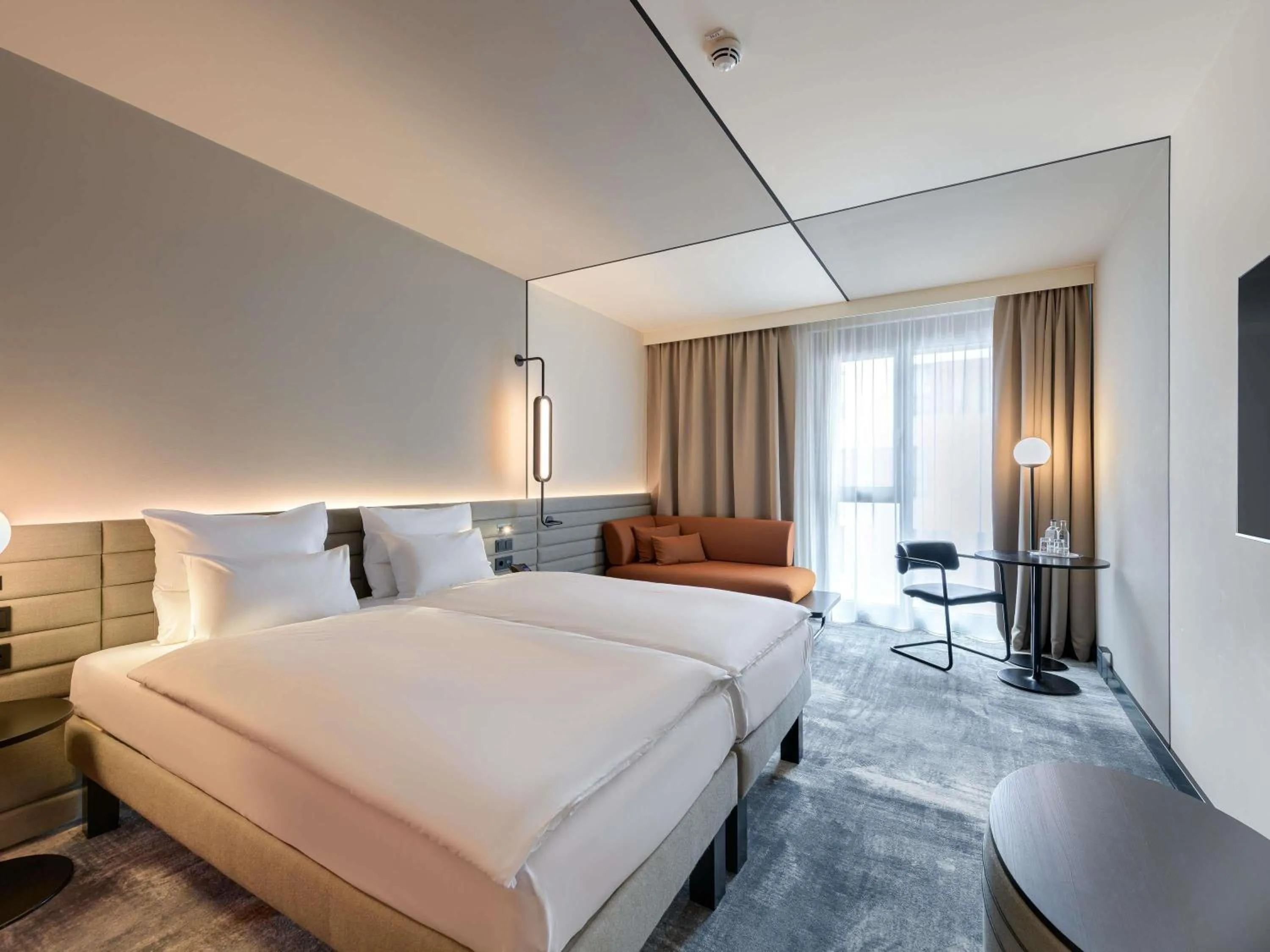 Bedroom, Bed in Novotel Münster City