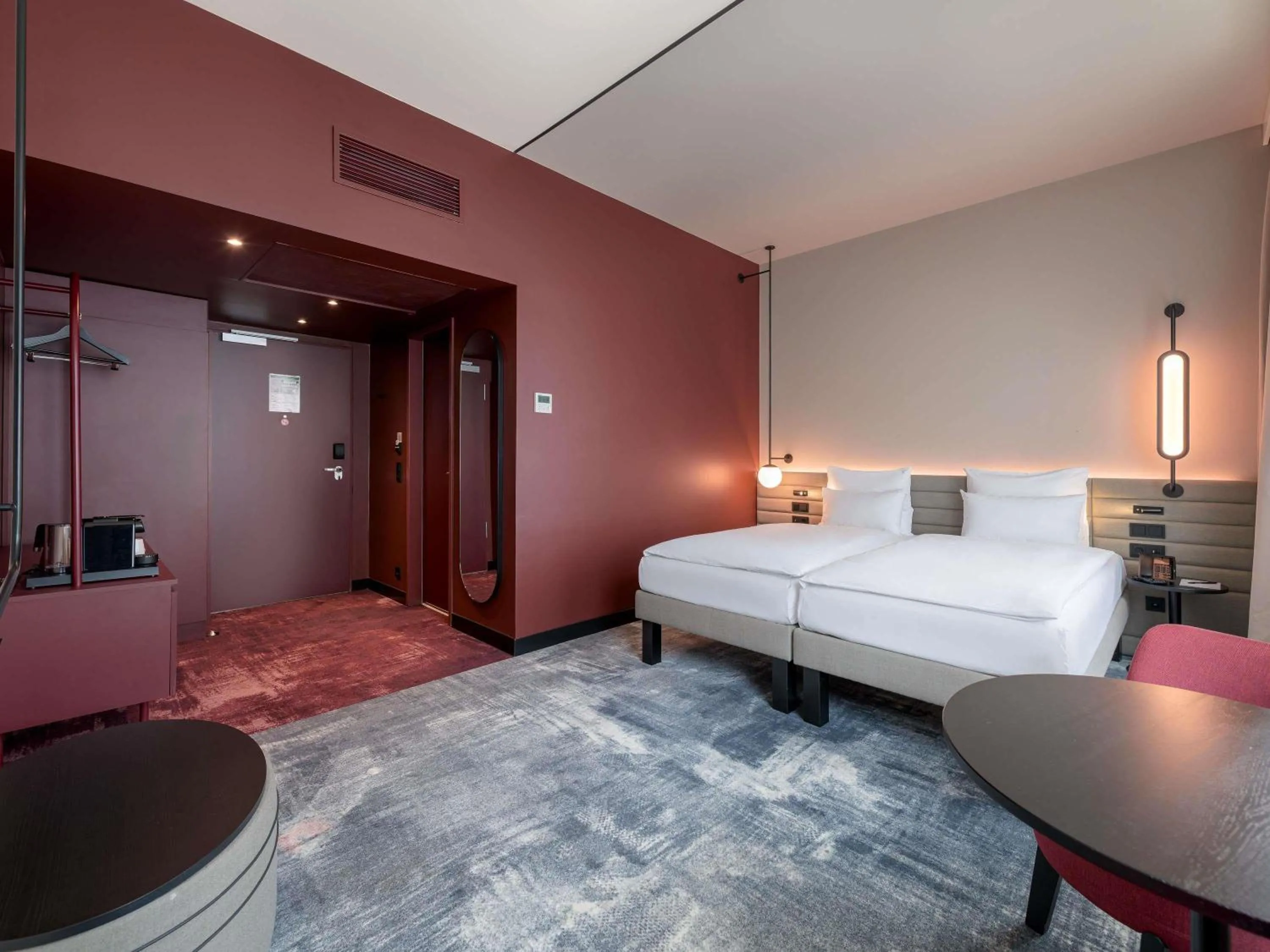 Bedroom, Bed in Novotel Münster City