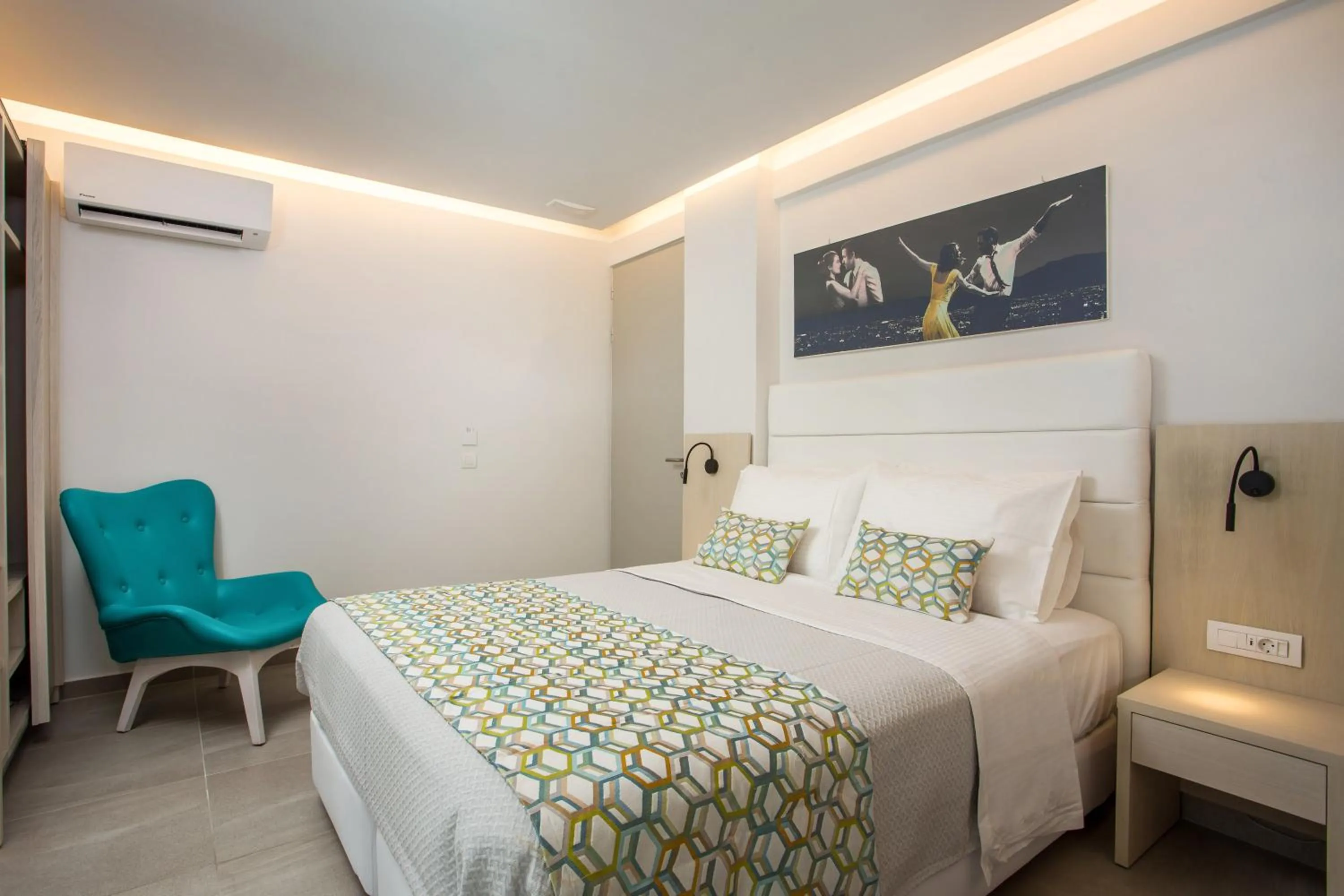 Bed in Hollywood Inn Faliraki - Adults Only