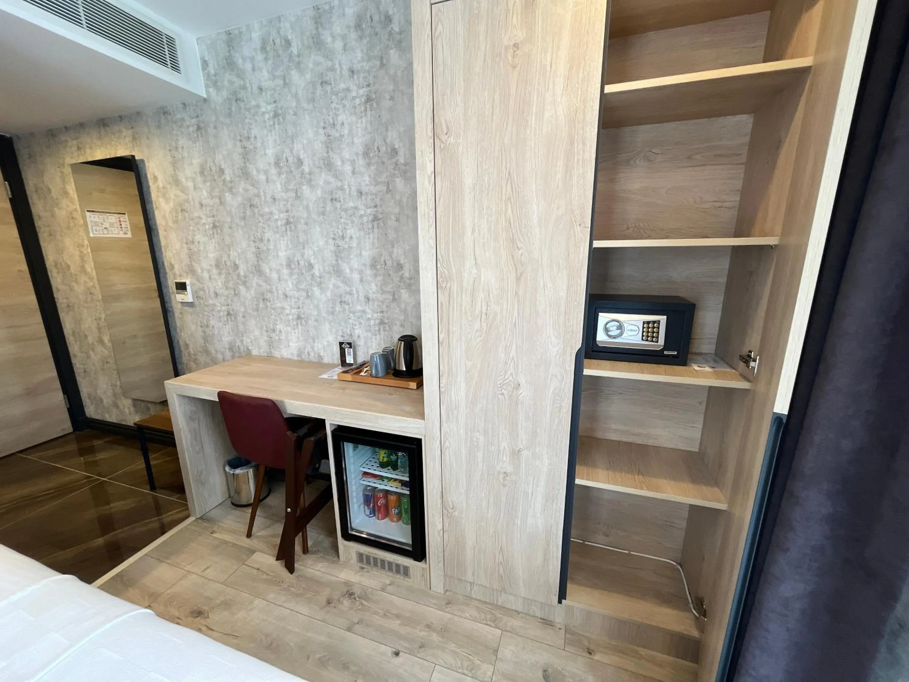 Coffee/tea facilities in Avni Bey Otel