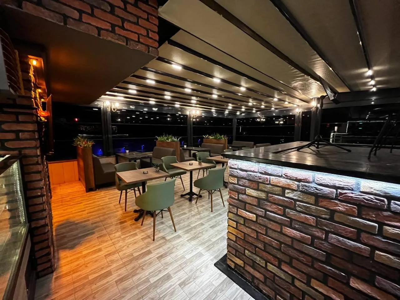 Lounge or bar in Avni Bey Otel