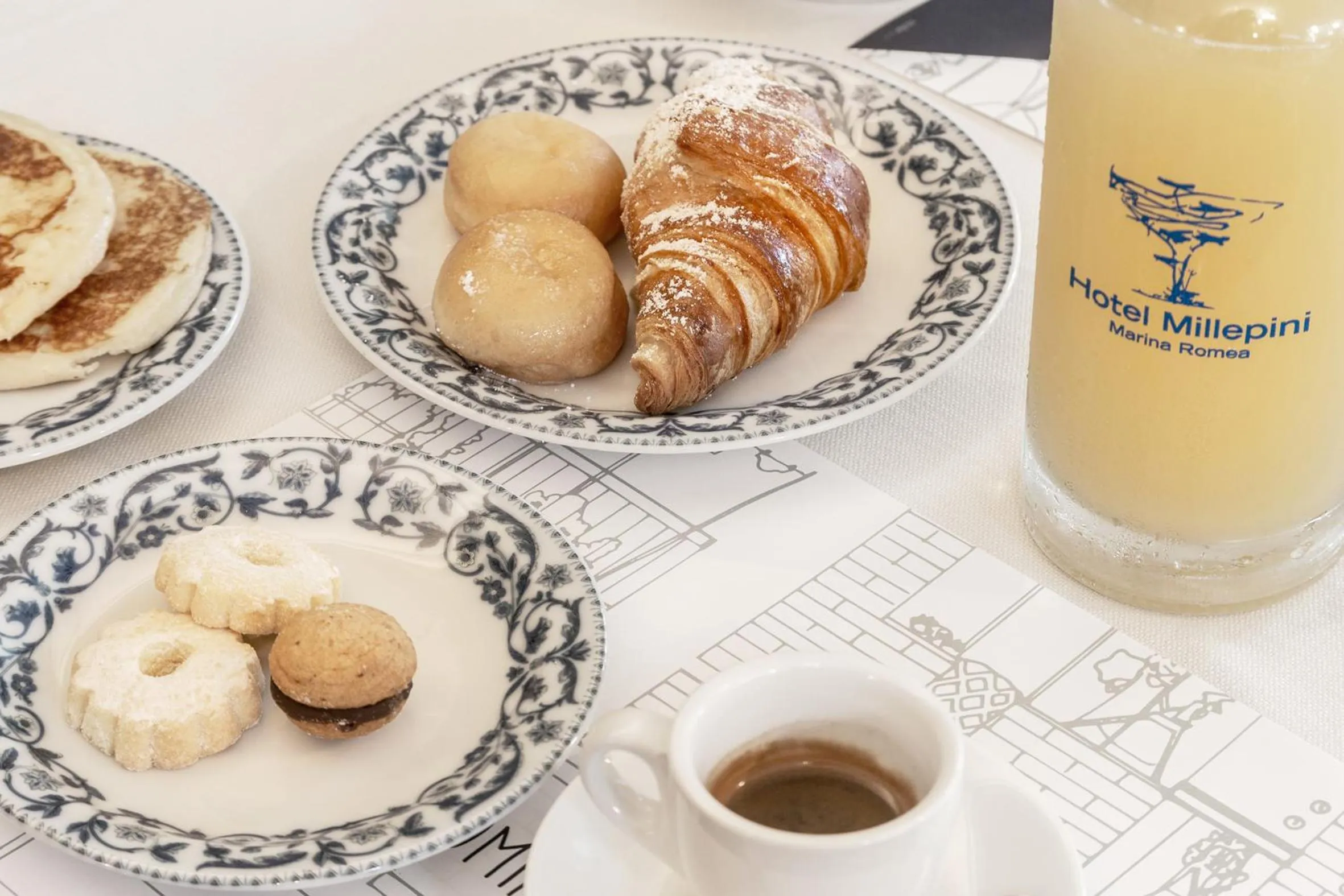 Breakfast in Hotel Millepini