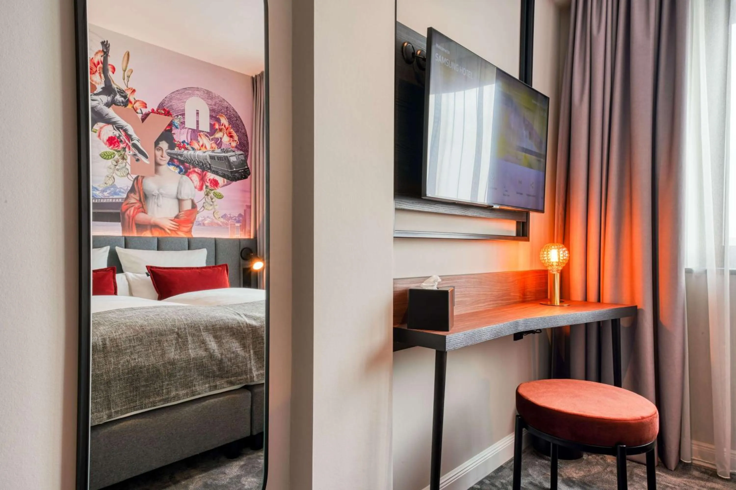 Photo of the whole room, Bed in Vienna House Easy by Wyndham Hannover City