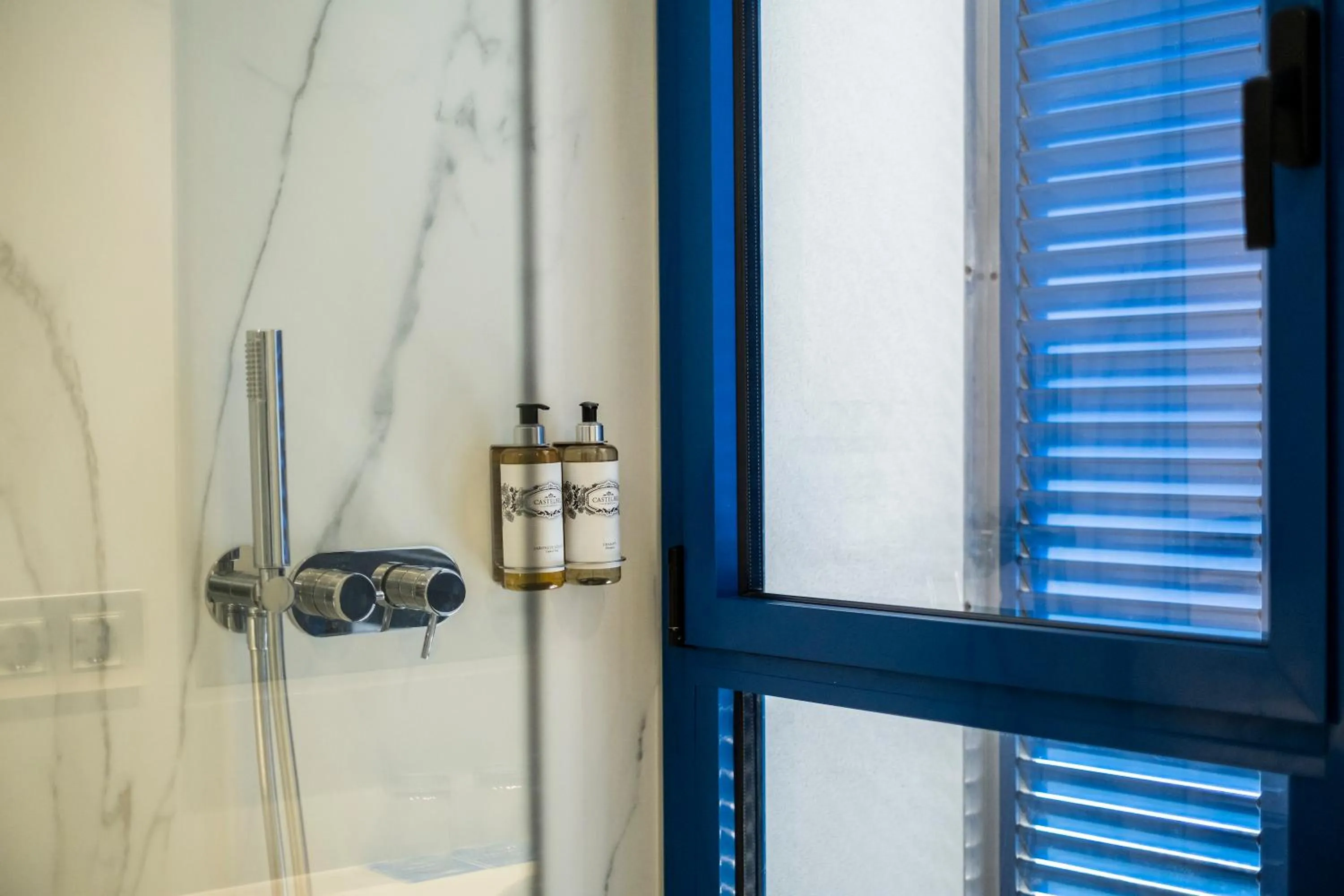 Bathroom in Hotel Voramar