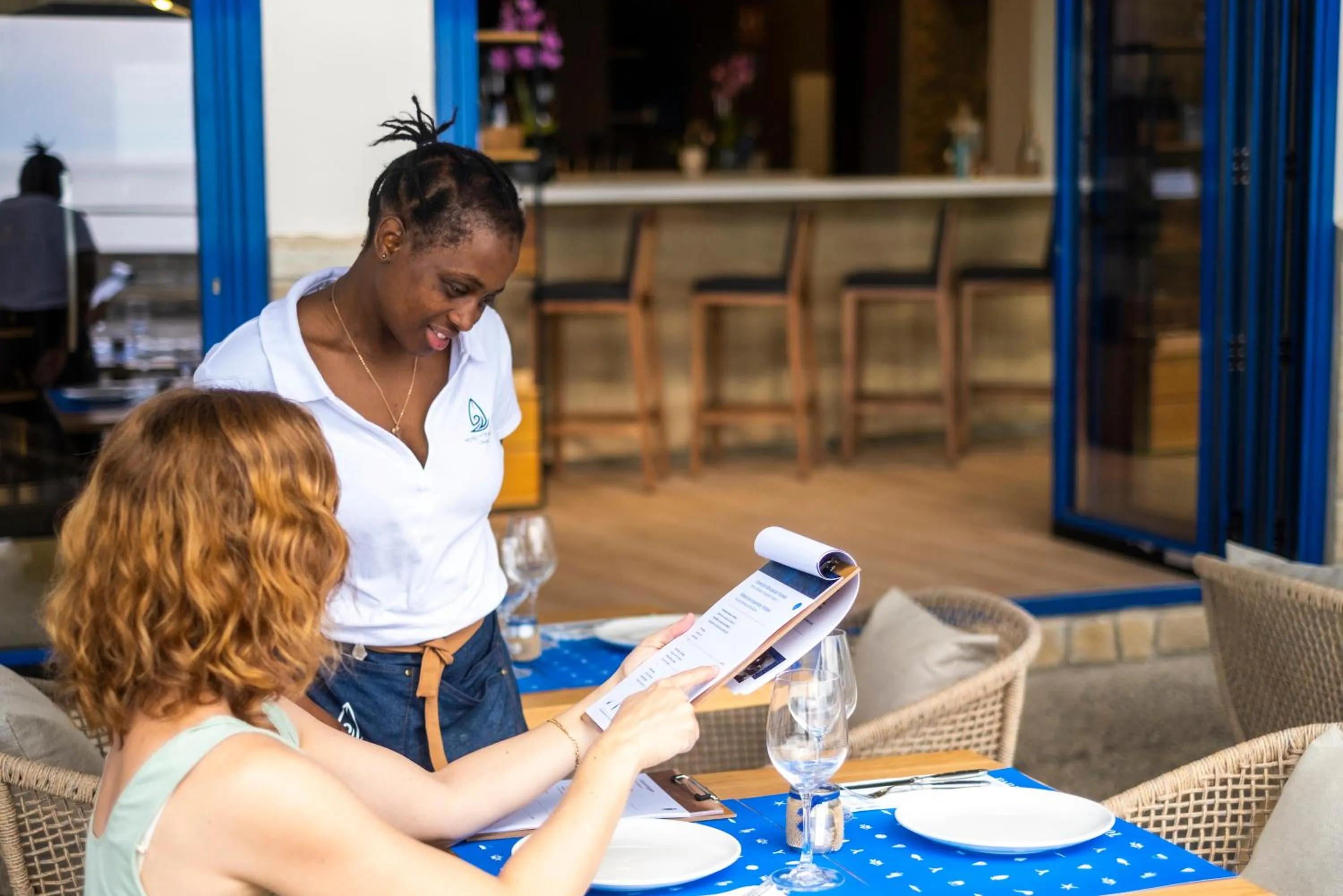 Restaurant/places to eat in Hotel Voramar