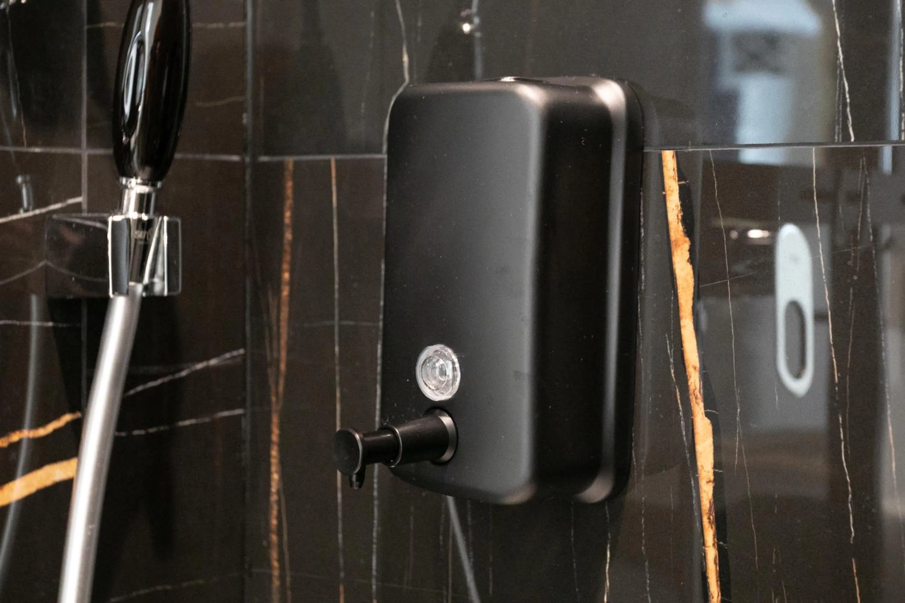 Bathroom in WS Notre-Dame - Linné