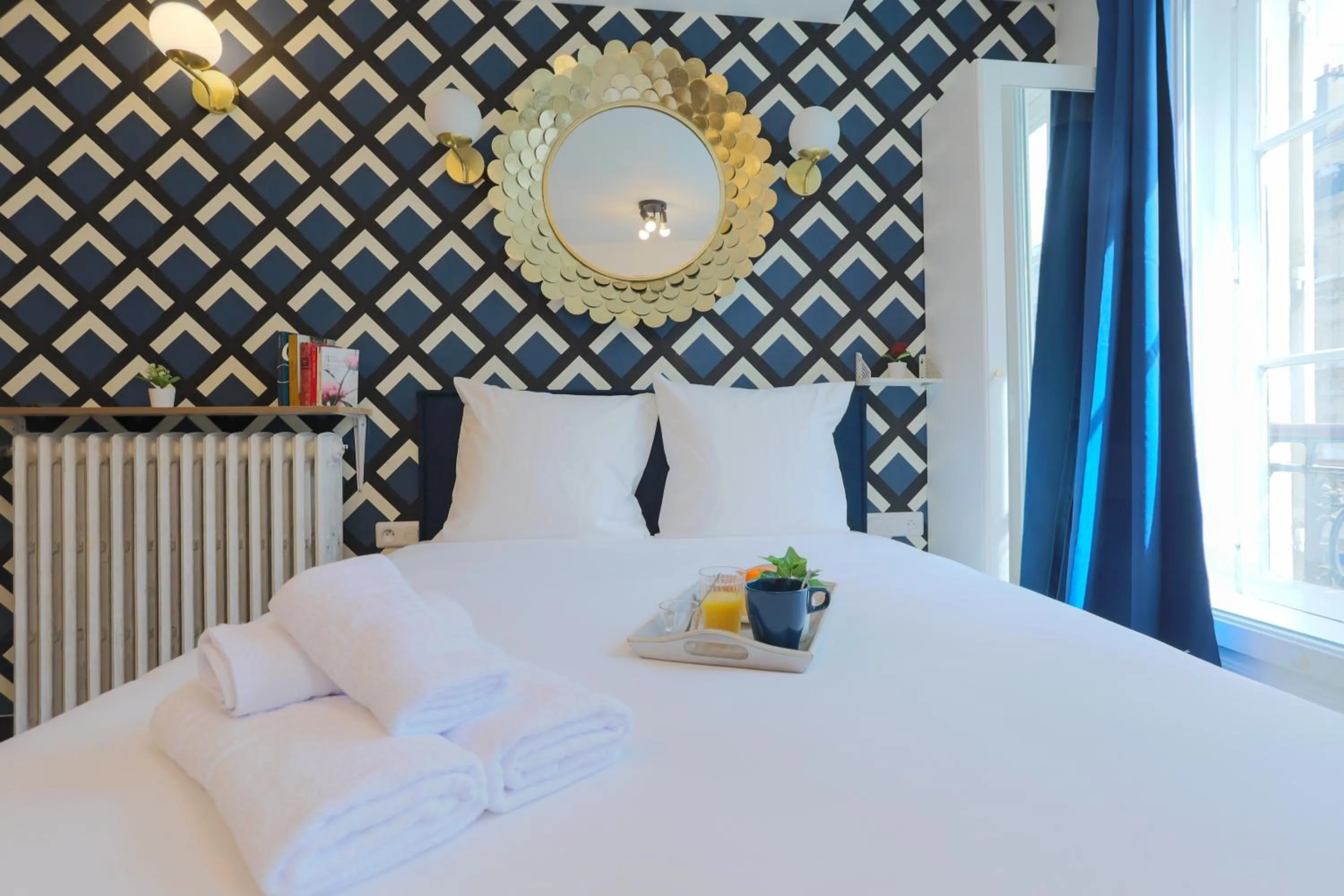 Photo of the whole room, Bed in WS Notre-Dame - Linné